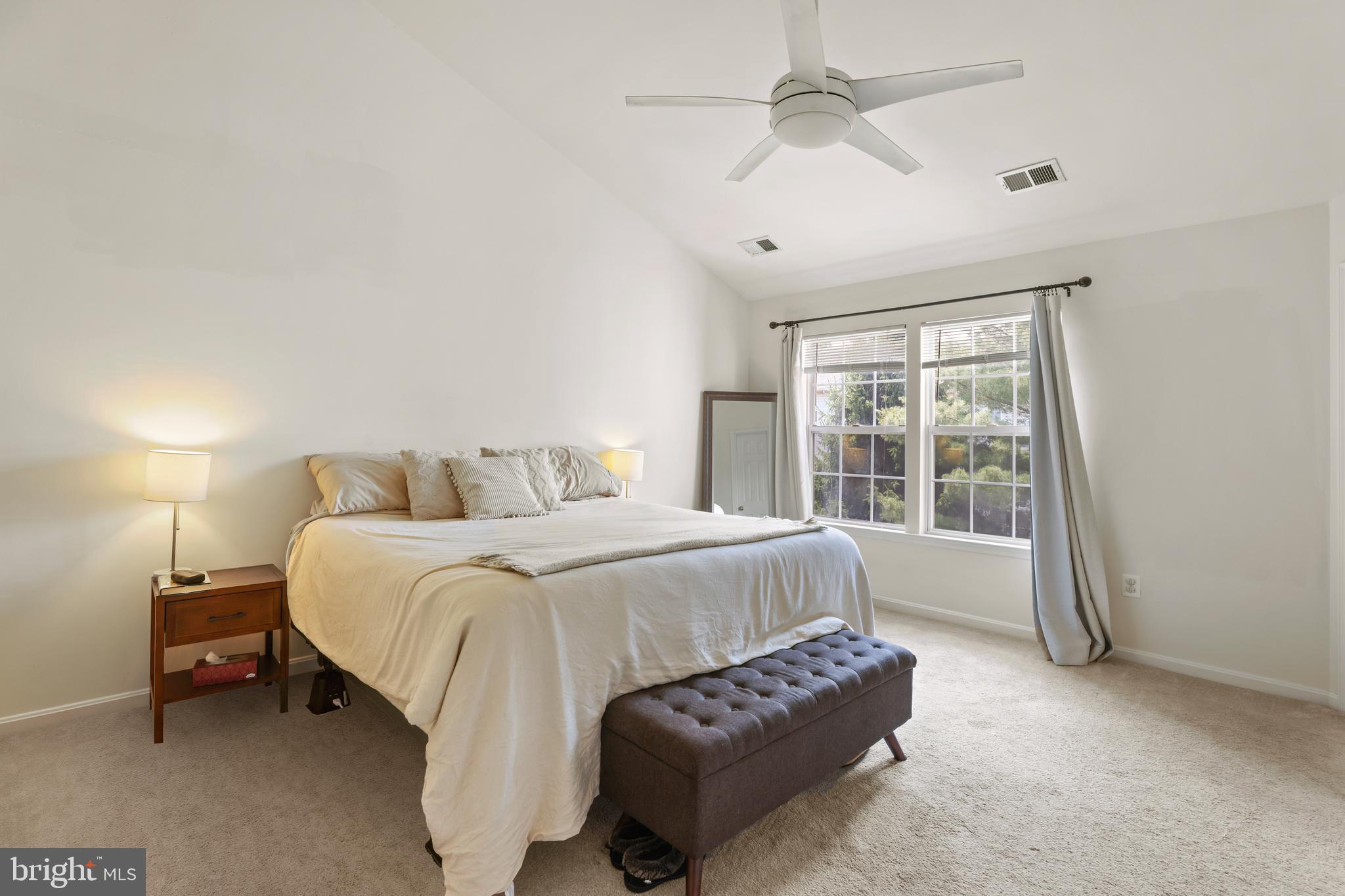 POTOMAC STATION - Residential