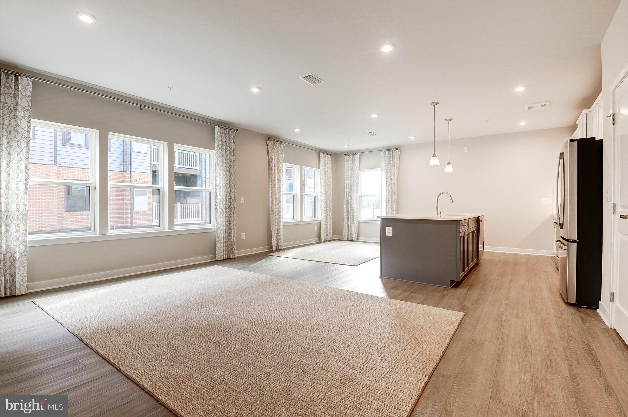 ELLIPSE AT WESTFIELDS - Residential Lease