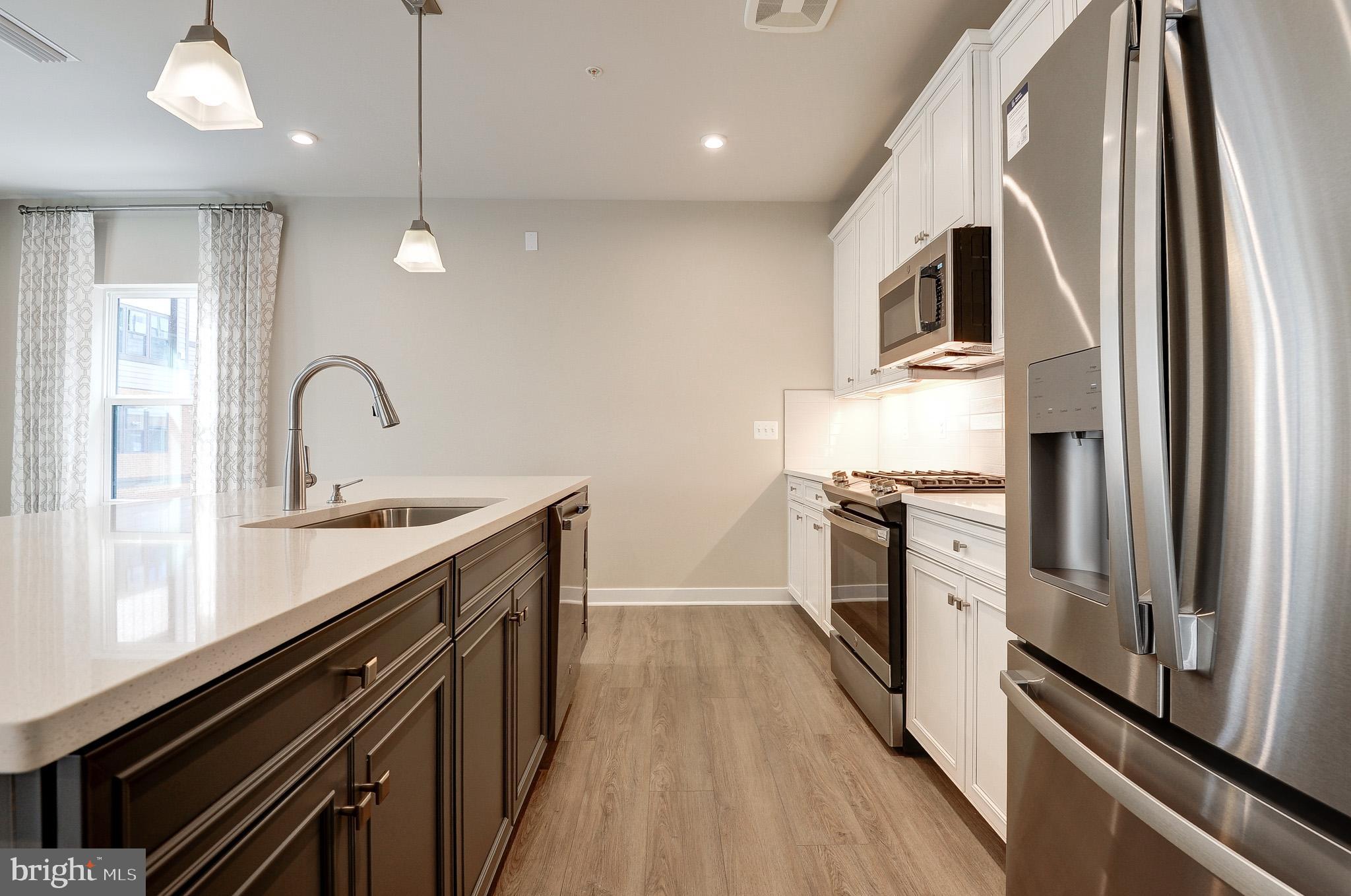 ELLIPSE AT WESTFIELDS - Residential Lease