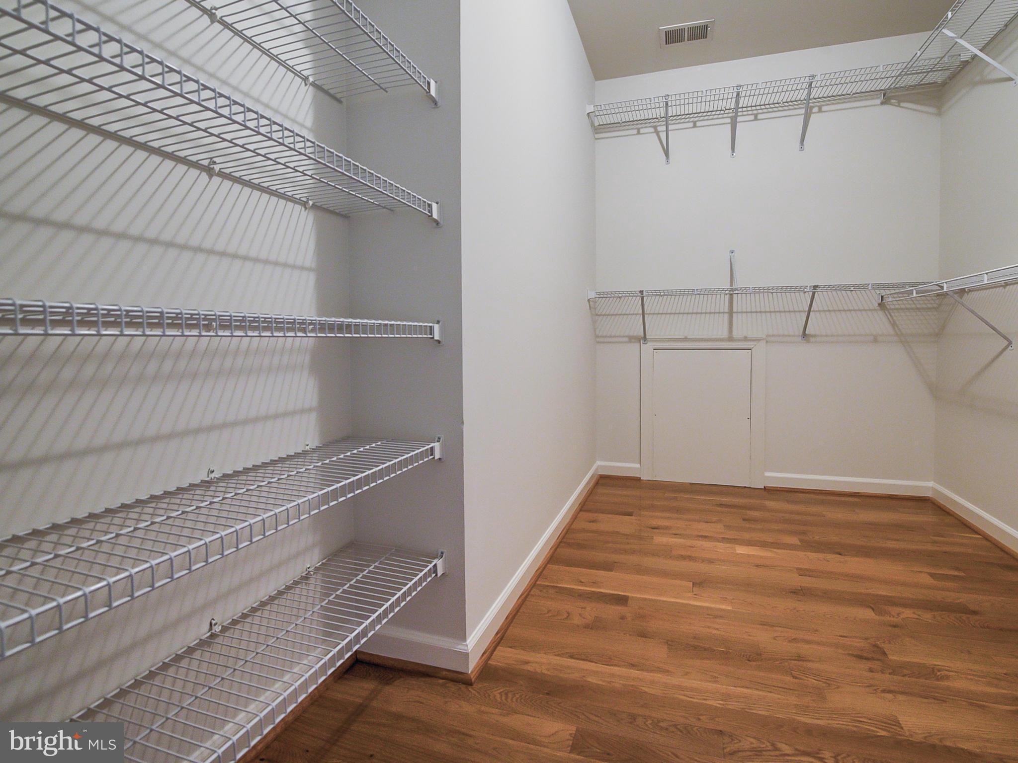 VILLAGES OF URBANA - Residential