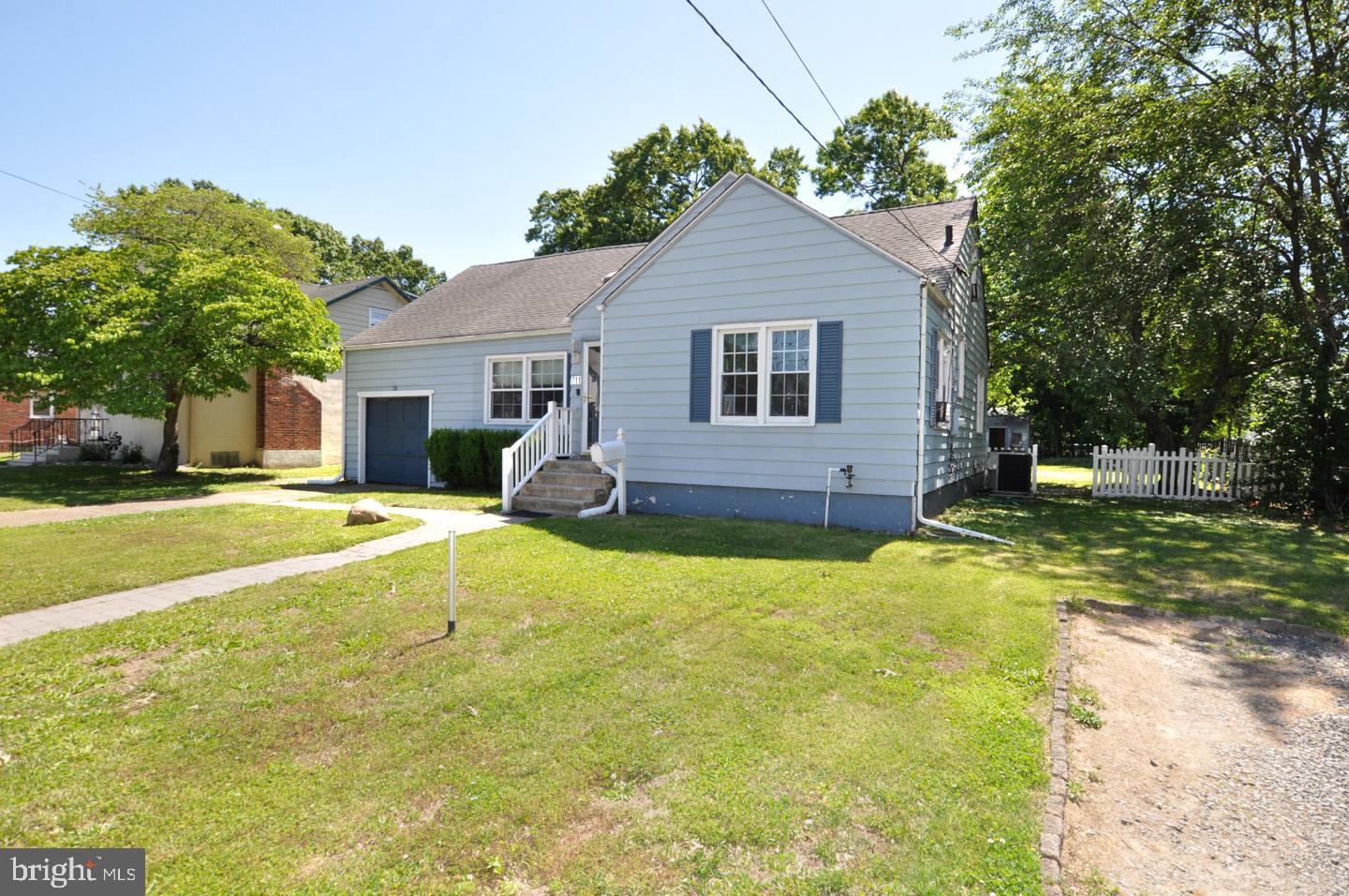 711 FILBERT STREET