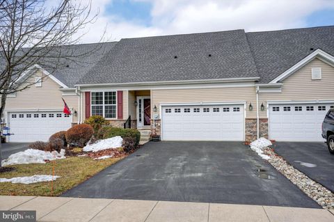 Townhouse For Sale - 148 Stoyer Road<br/> COATESVILLE, PA 19320