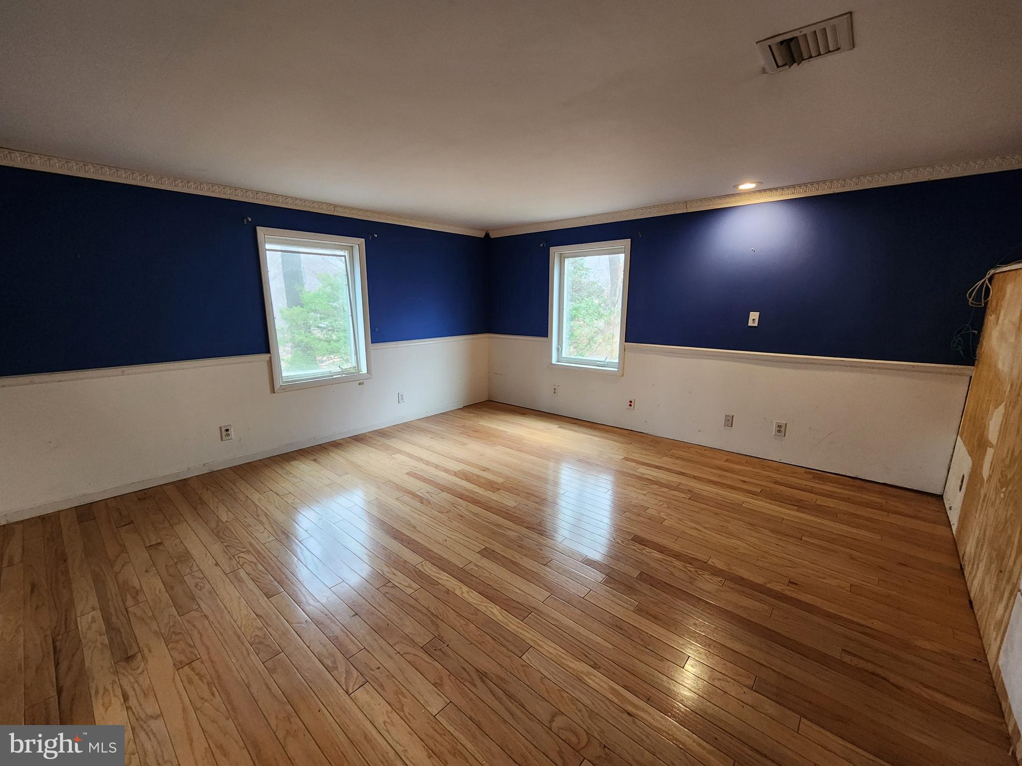 RONNIE PARK - Residential