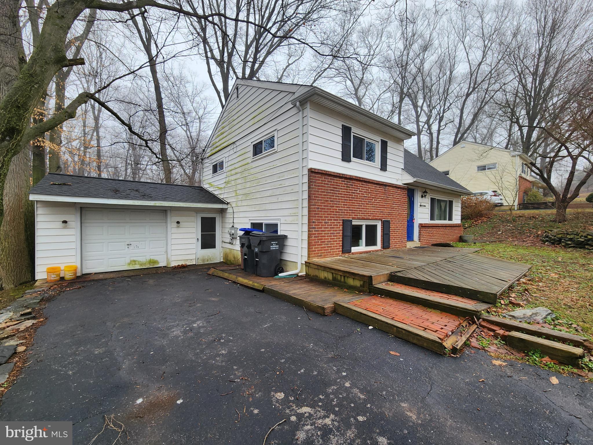 RONNIE PARK - Residential