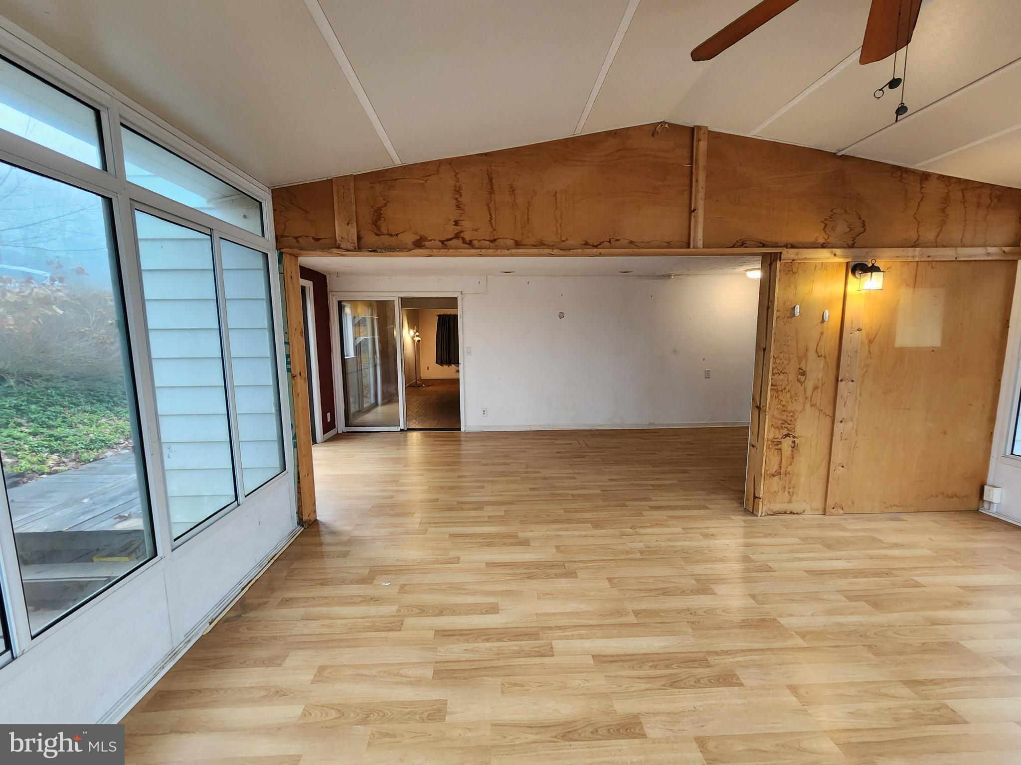 RONNIE PARK - Residential