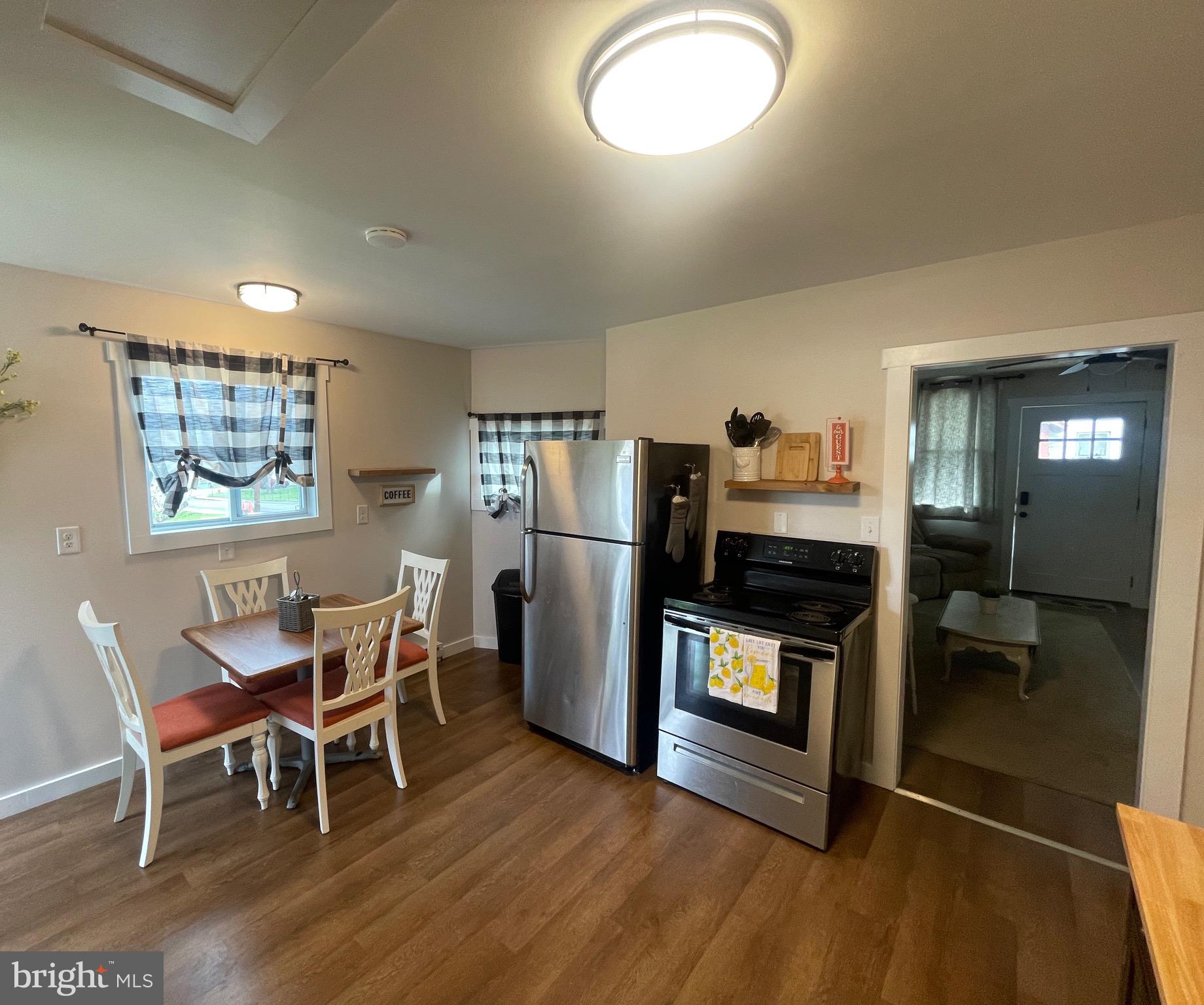 PAW PAW - Residential