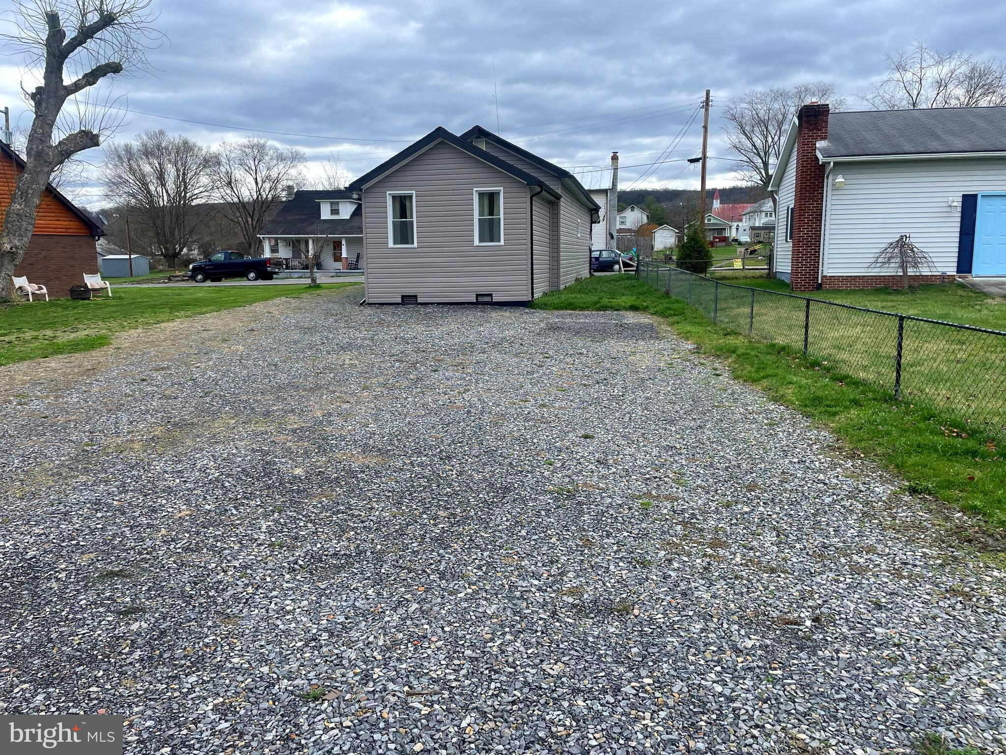 PAW PAW - Residential