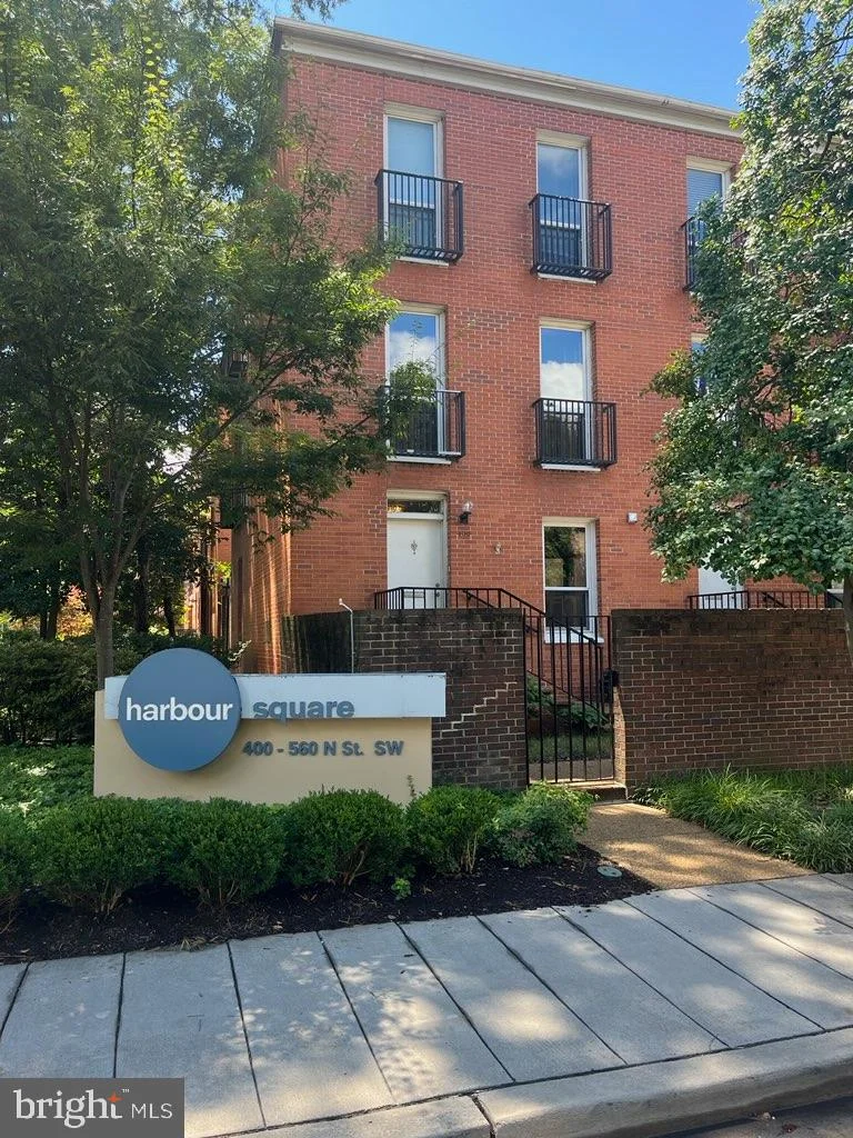 400 N Street SW, Washington, DC, 20024