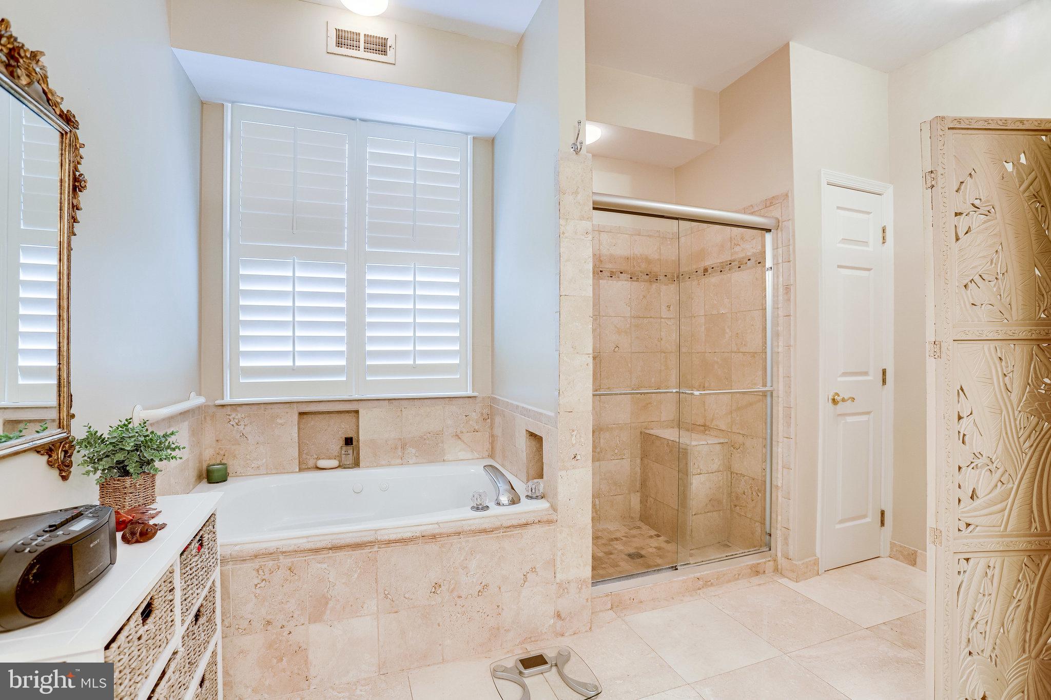 HERITAGE HUNT - Residential