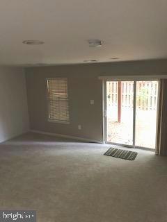 FAIR LAKES COURT - Residential Lease