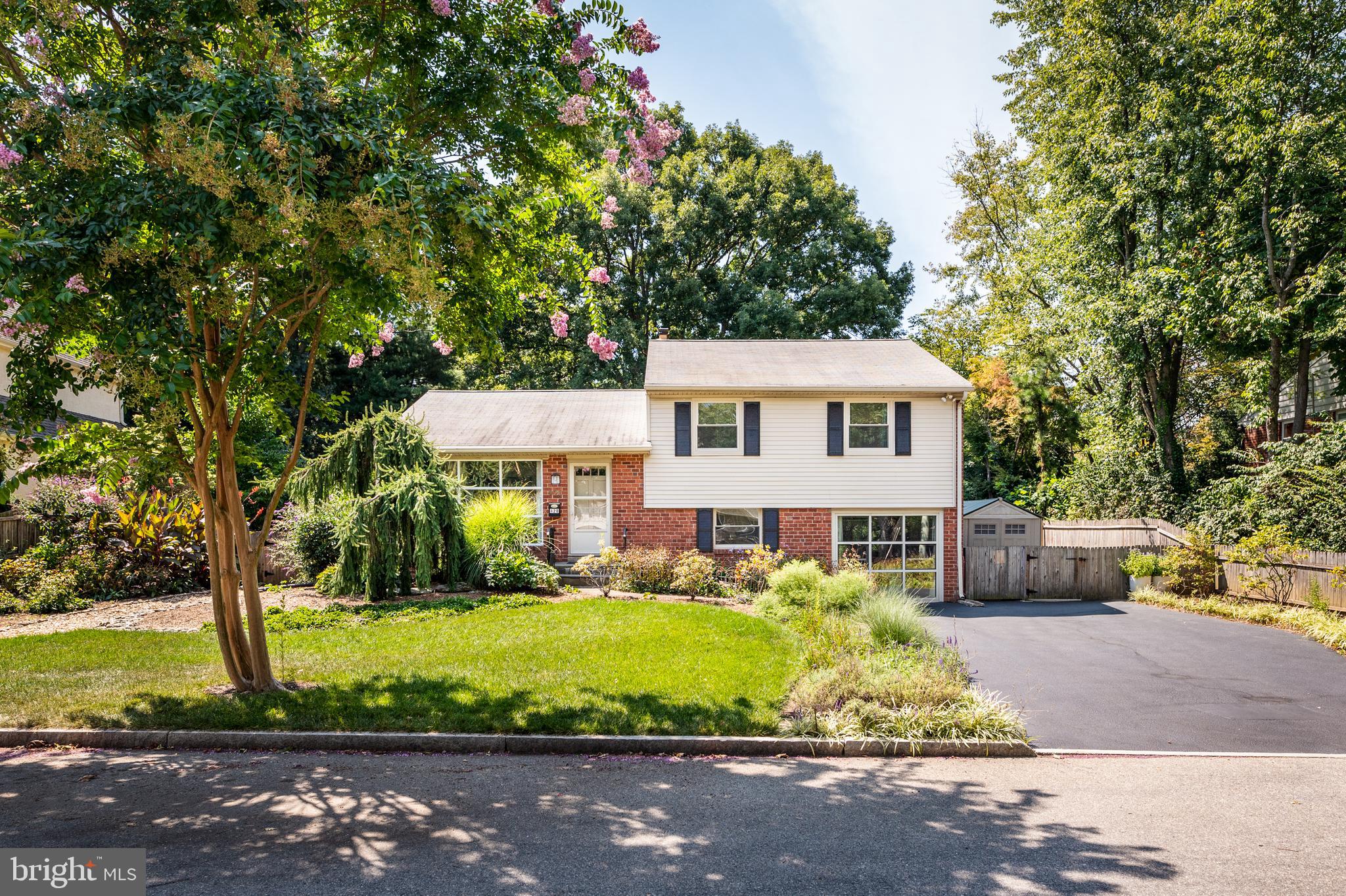 MERION - Residential