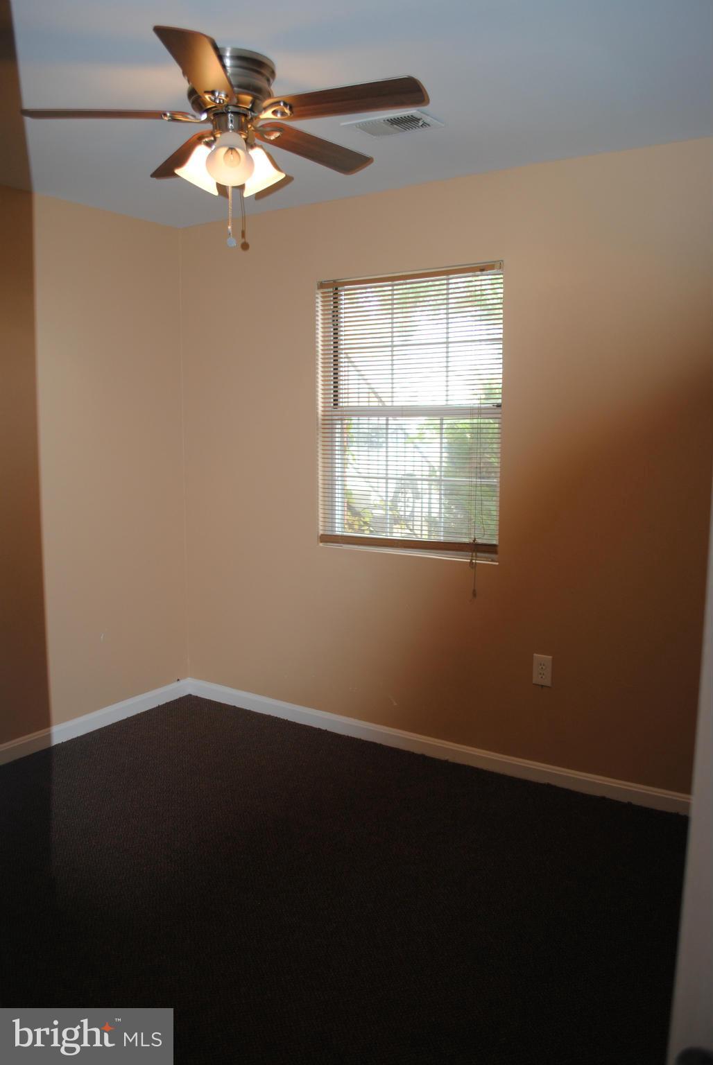 NORTHWOOD-TANGLEWOOD SUB - Residential Lease