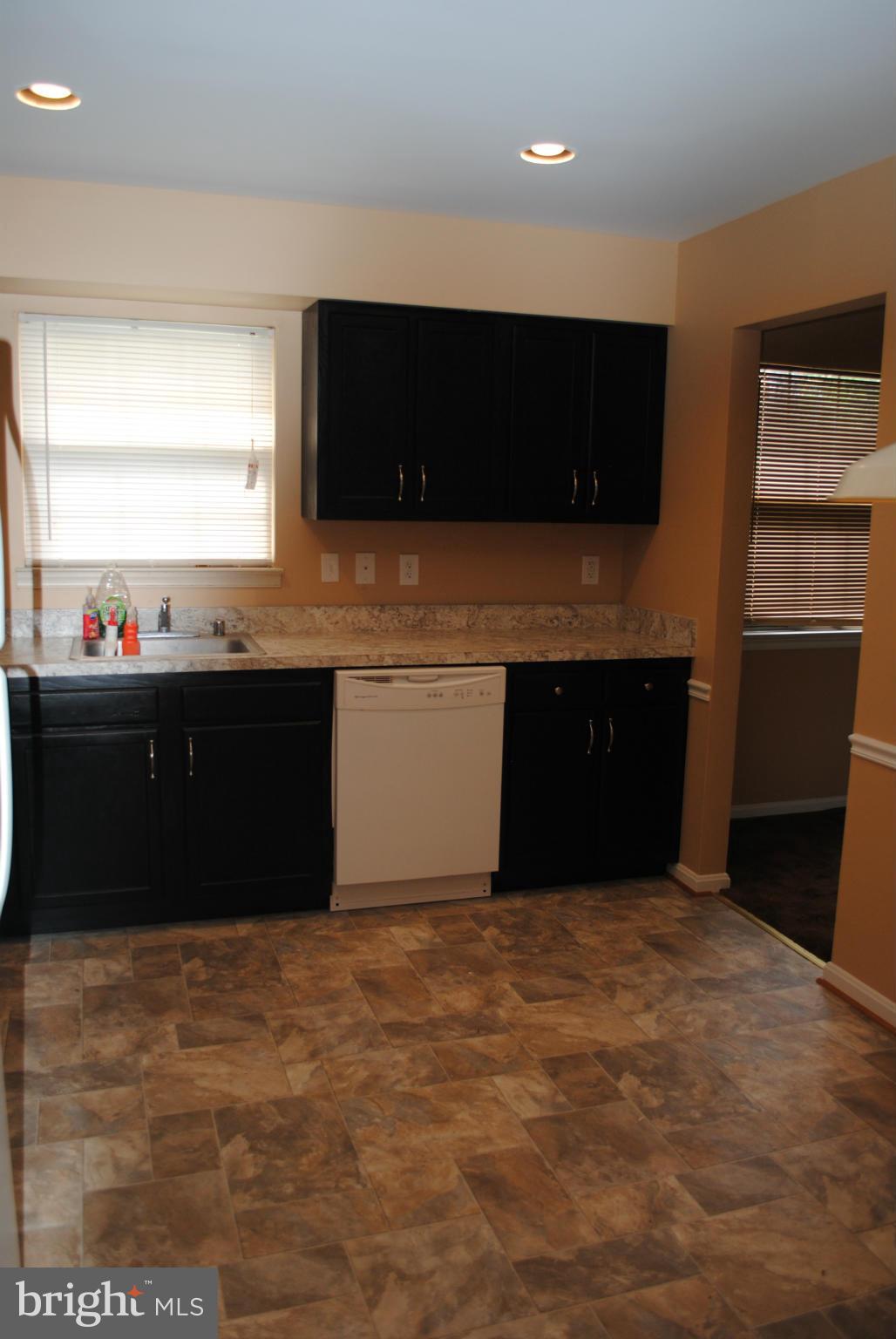 NORTHWOOD-TANGLEWOOD SUB - Residential Lease