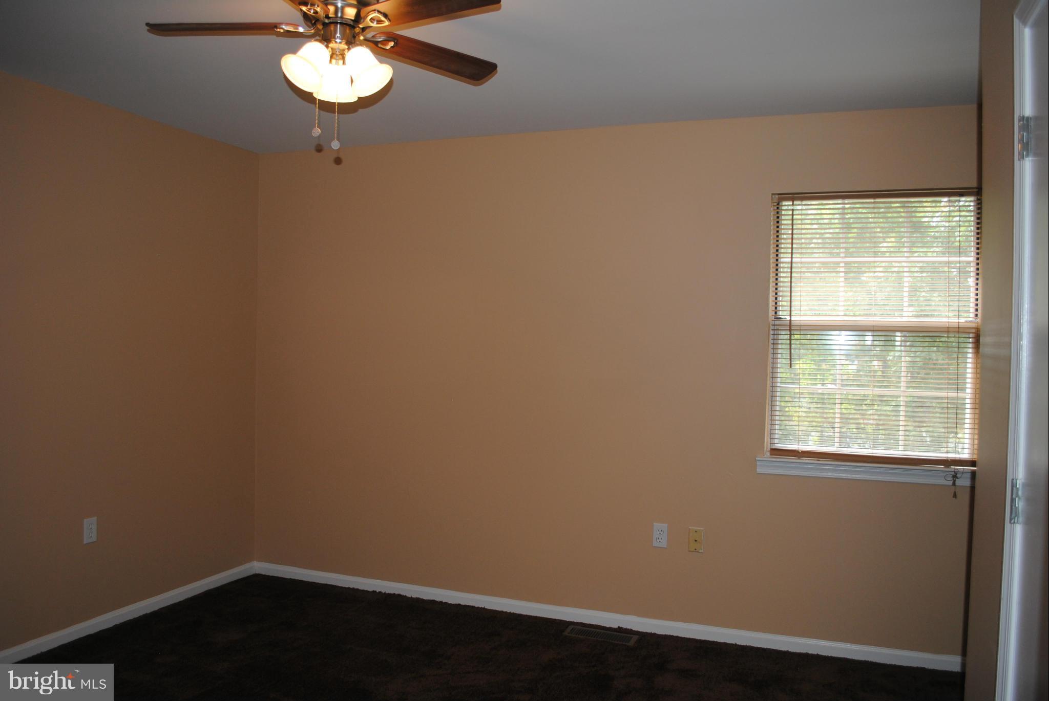 NORTHWOOD-TANGLEWOOD SUB - Residential Lease