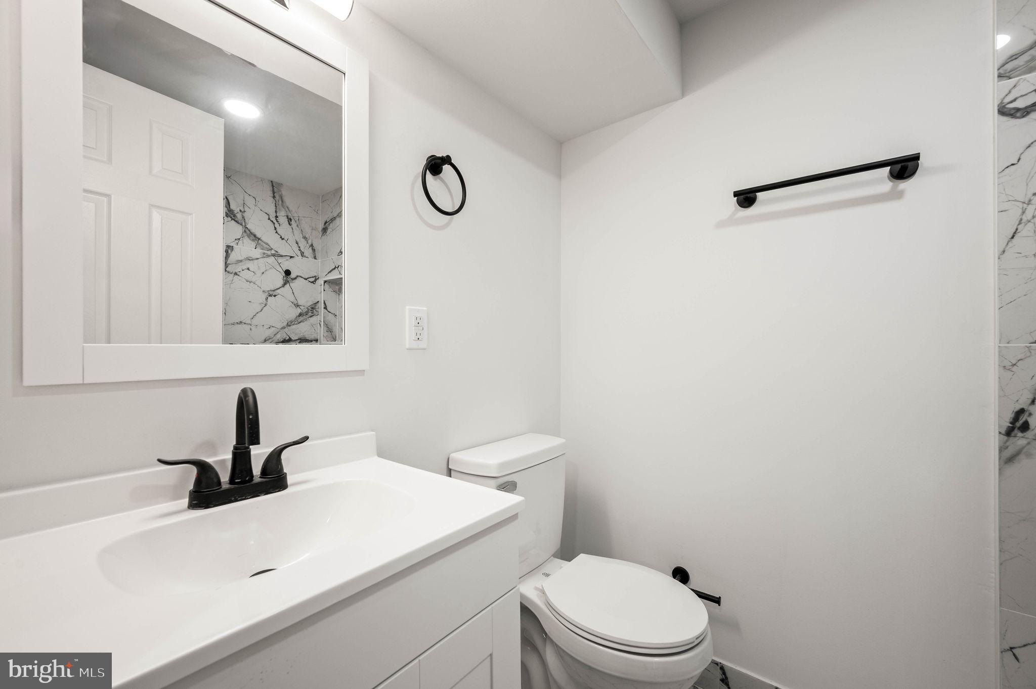 KENSINGTON - Residential