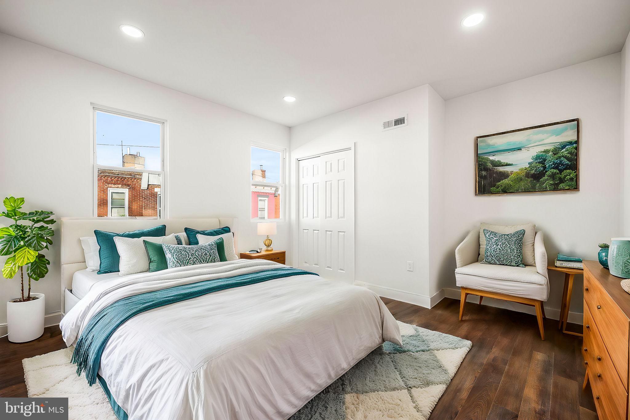 KENSINGTON - Residential