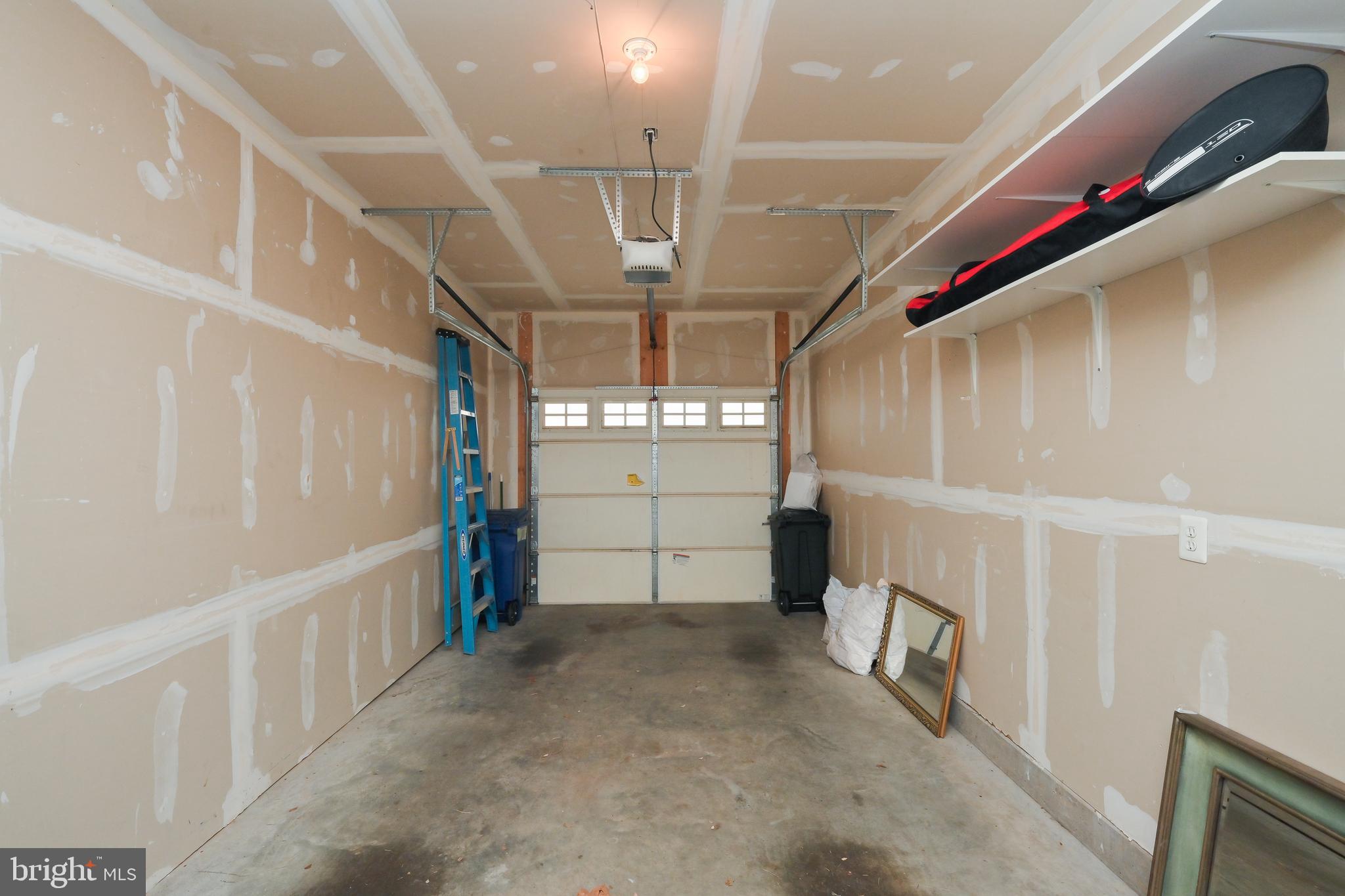 STONE SPRINGS CONDOMINIUMS - Residential Lease