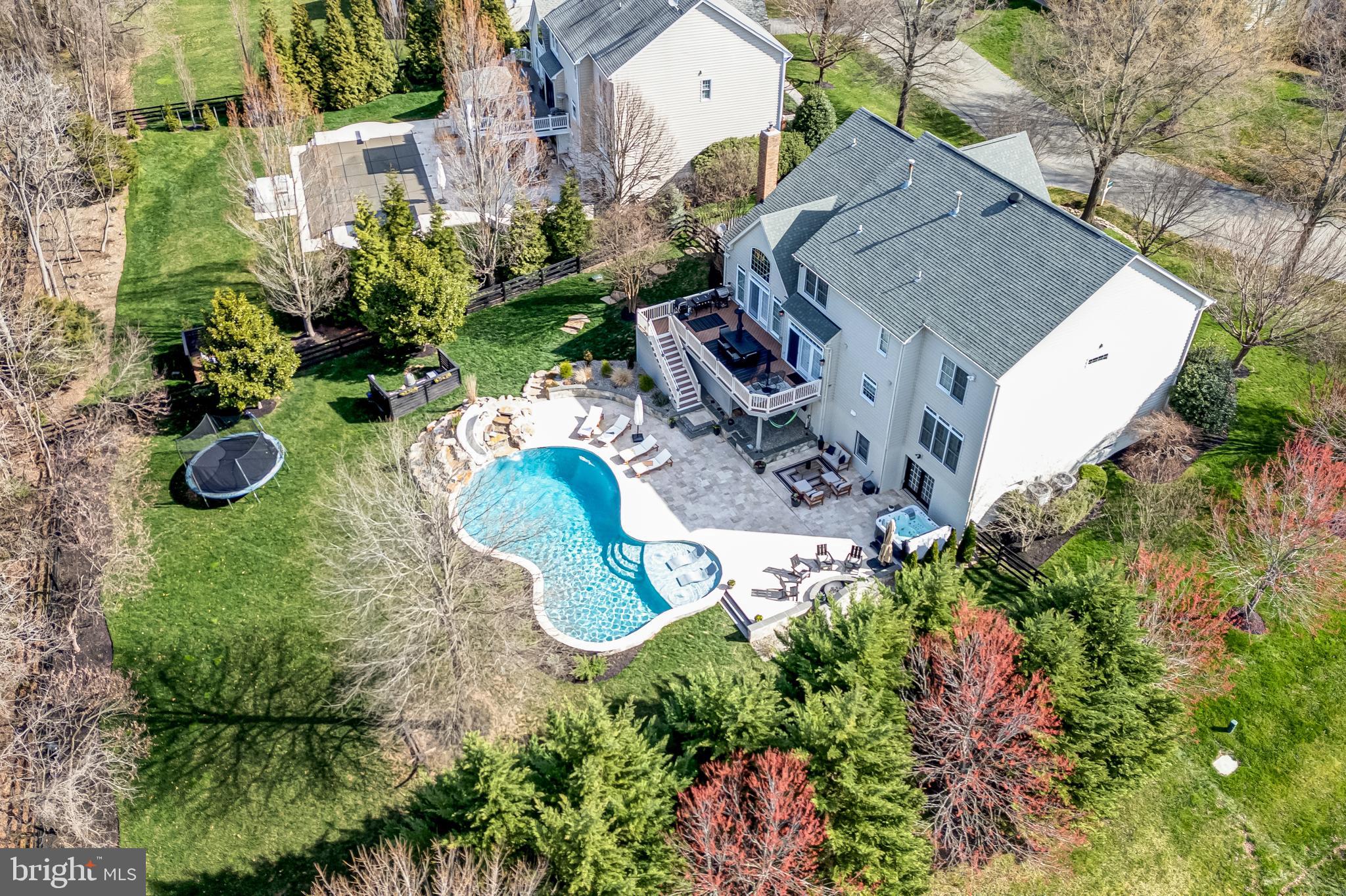 LENAH RUN - Residential