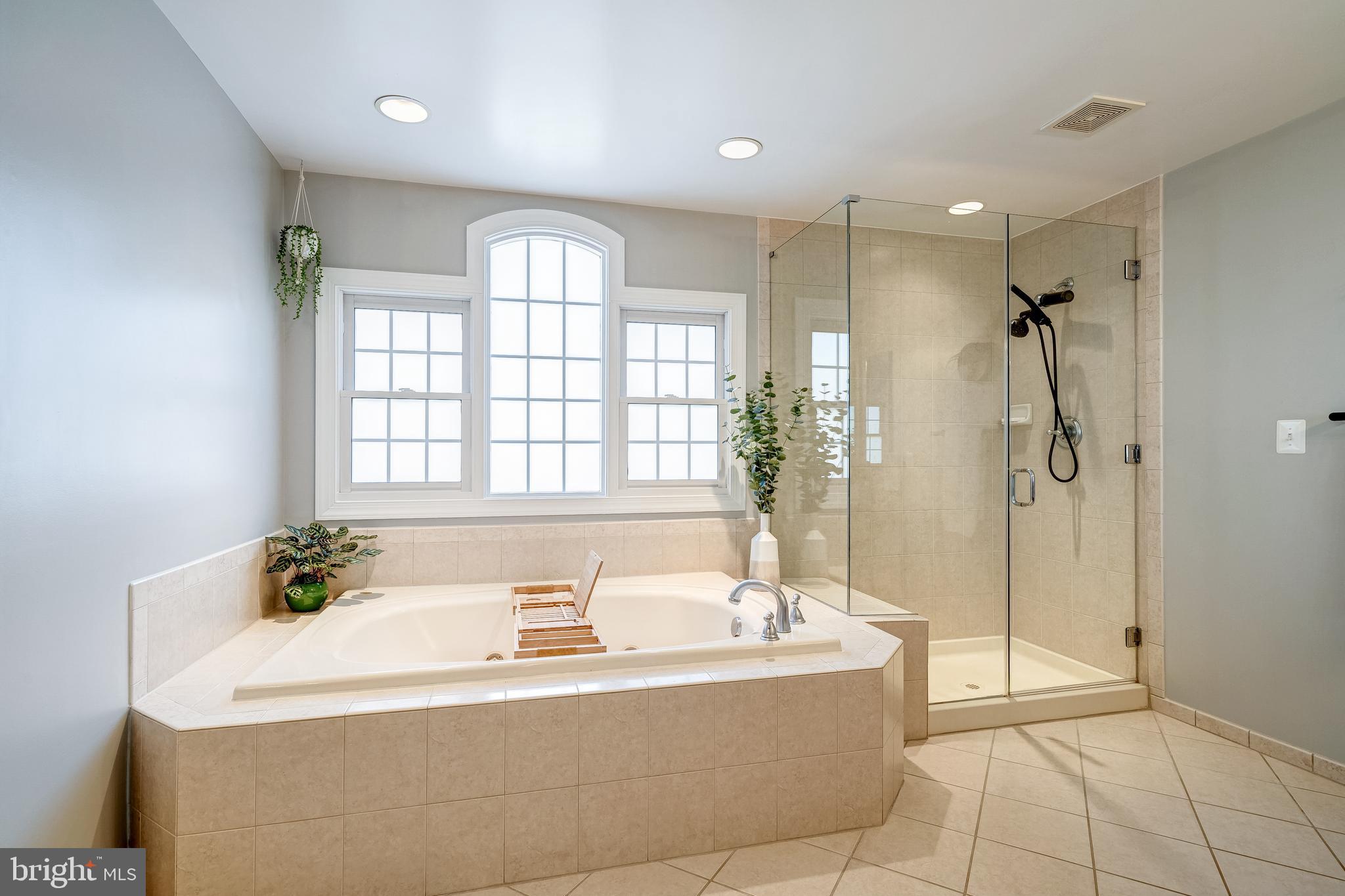 LENAH RUN - Residential