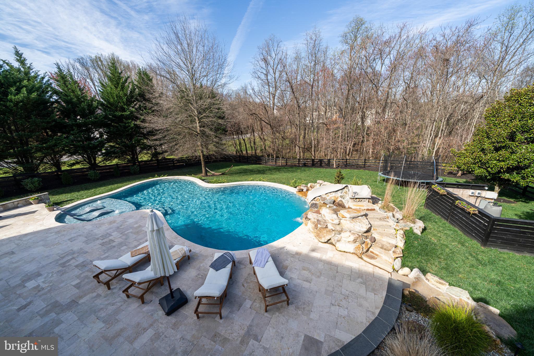 LENAH RUN - Residential