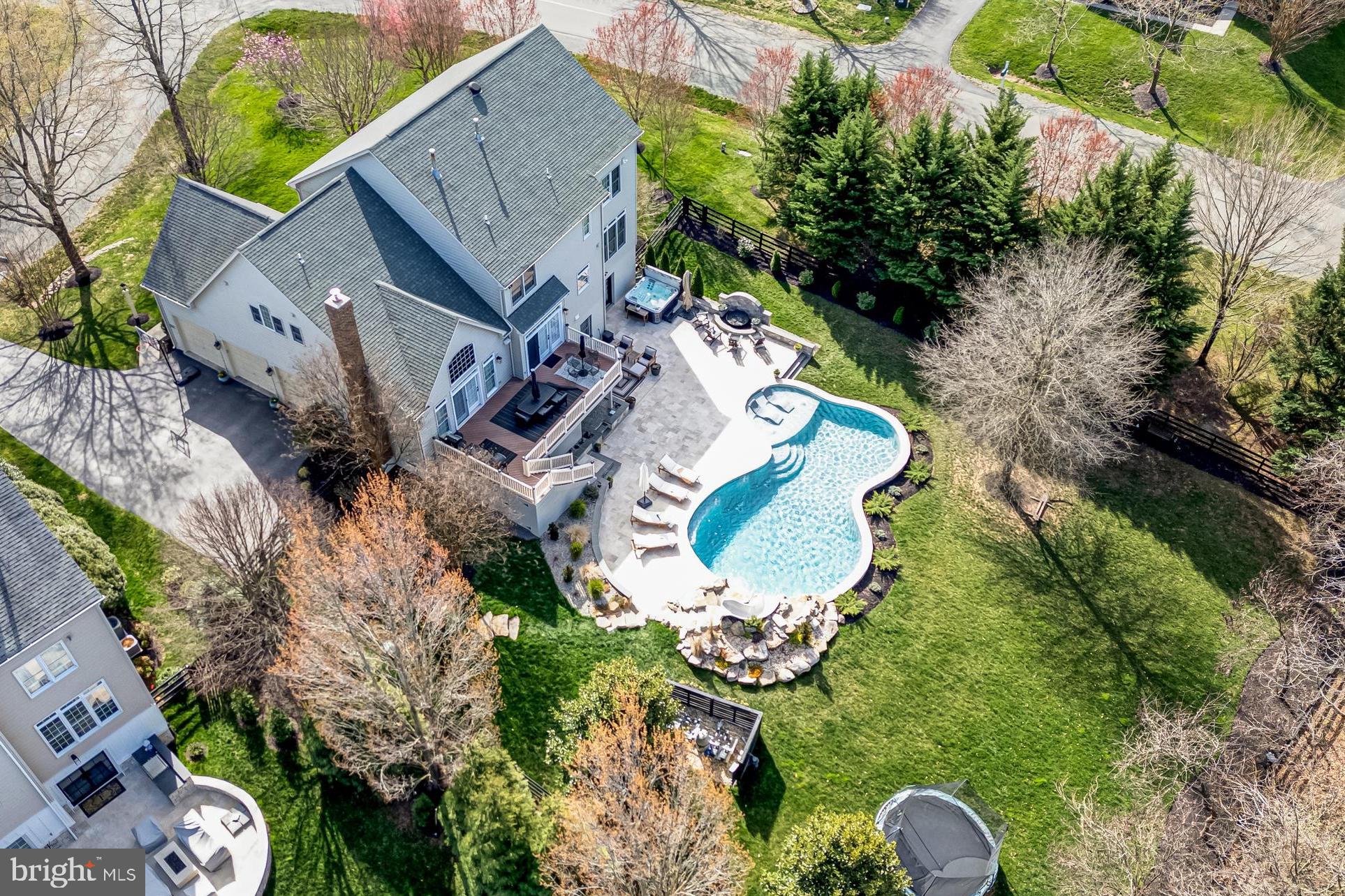 LENAH RUN - Residential