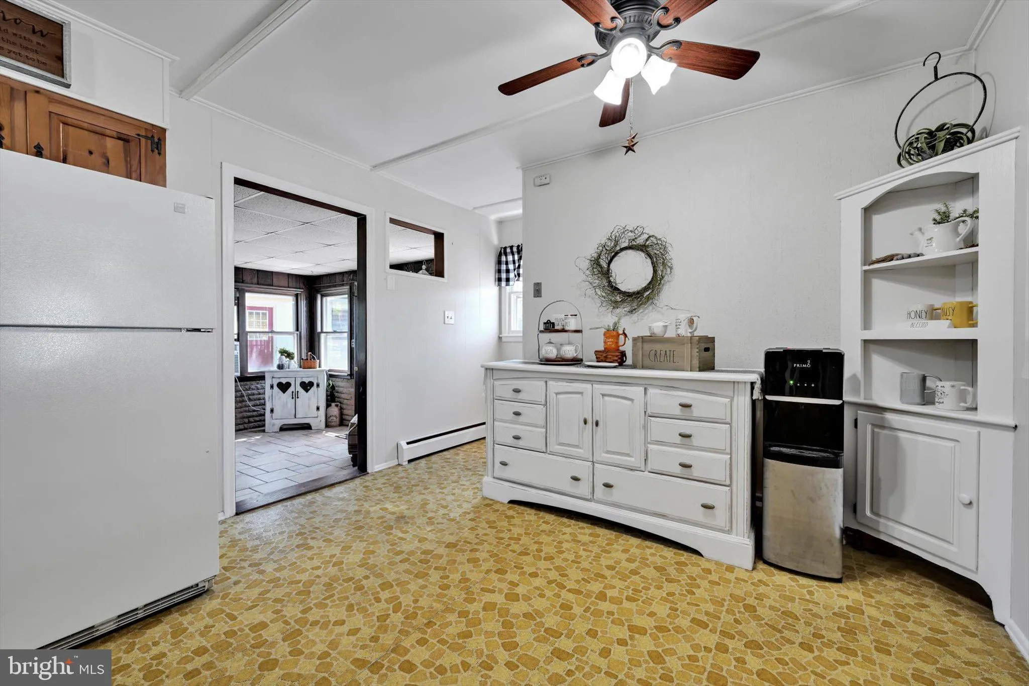 Ephrata, Pennsylvania 17522, United States, 3 Bedrooms Bedrooms, ,2 BathroomsBathrooms,Residential,Pending,208512