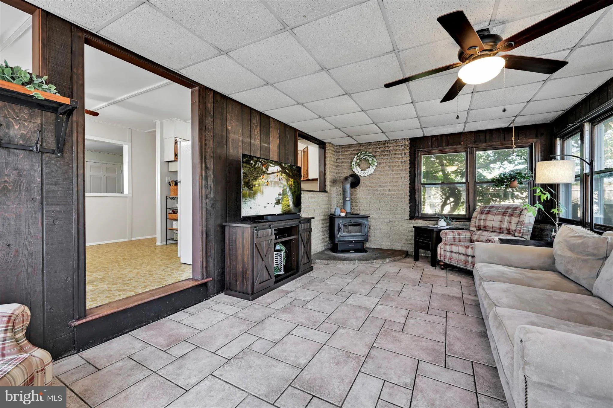 Ephrata, Pennsylvania 17522, United States, 3 Bedrooms Bedrooms, ,2 BathroomsBathrooms,Residential,Pending,208512