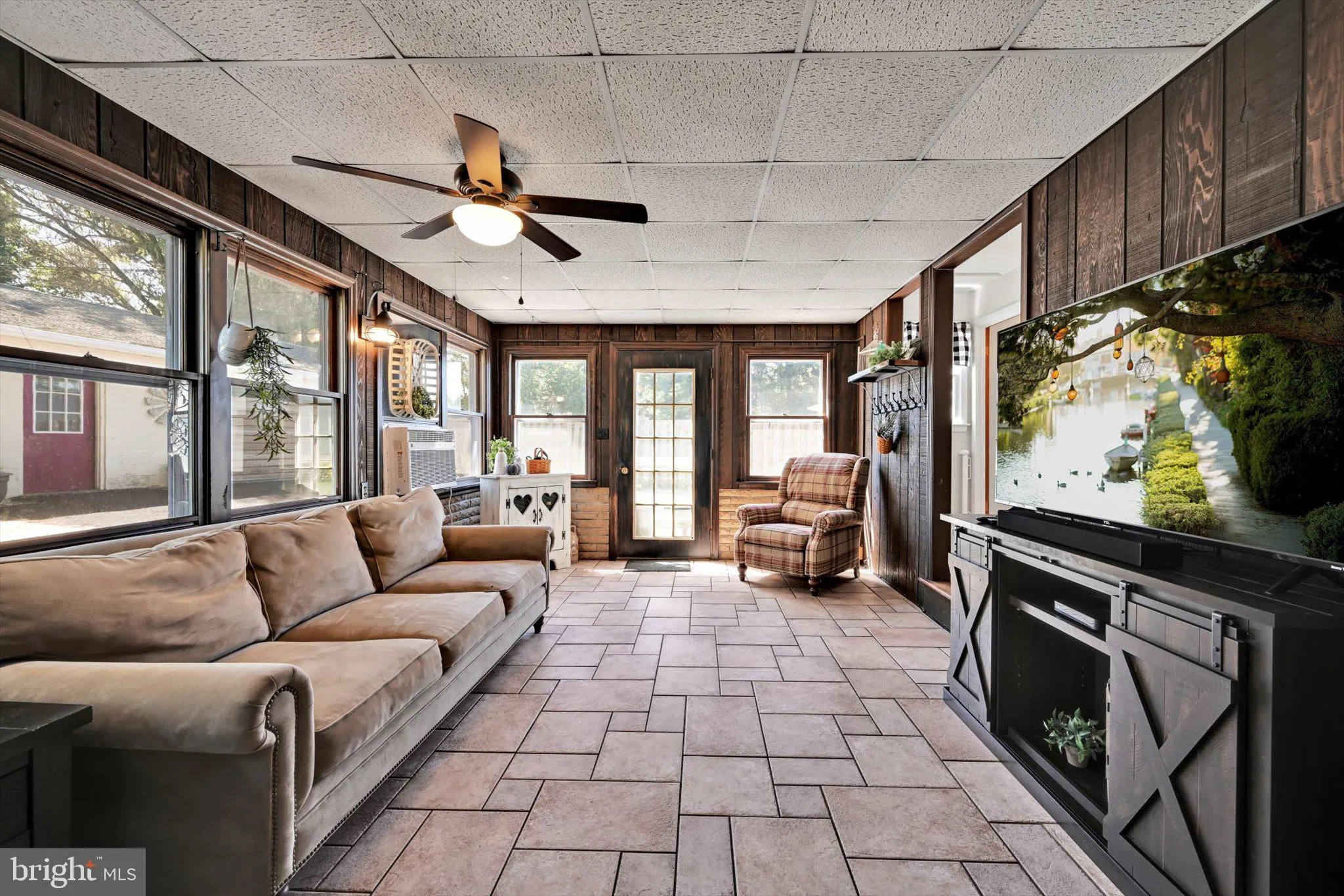 Ephrata, Pennsylvania 17522, United States, 3 Bedrooms Bedrooms, ,2 BathroomsBathrooms,Residential,Pending,208512