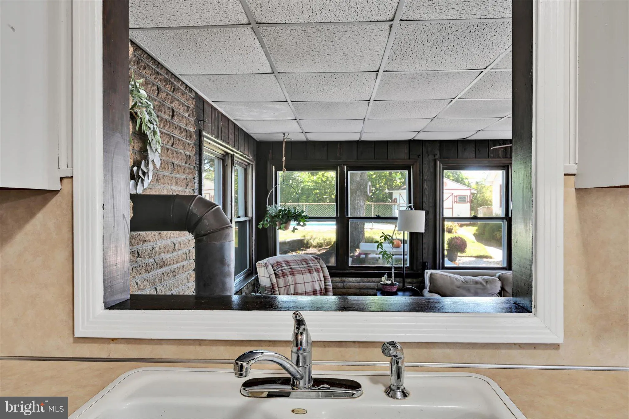 Ephrata, Pennsylvania 17522, United States, 3 Bedrooms Bedrooms, ,2 BathroomsBathrooms,Residential,Pending,208512