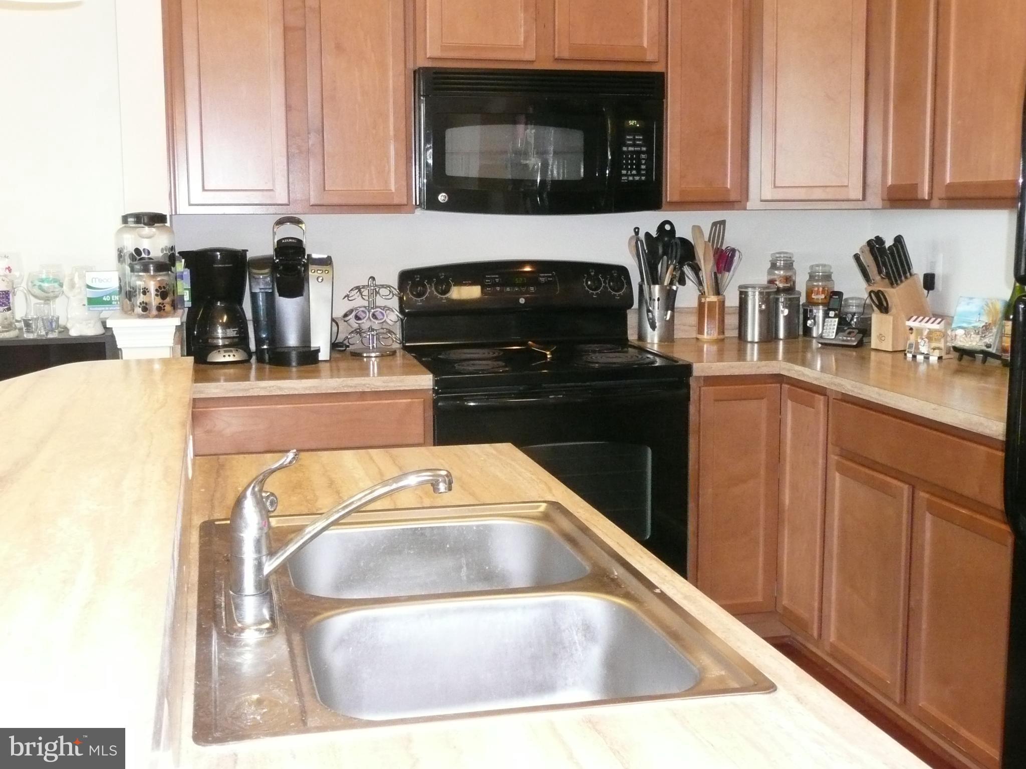 ARCOLA TOWN CENTER CONDO - Residential Lease