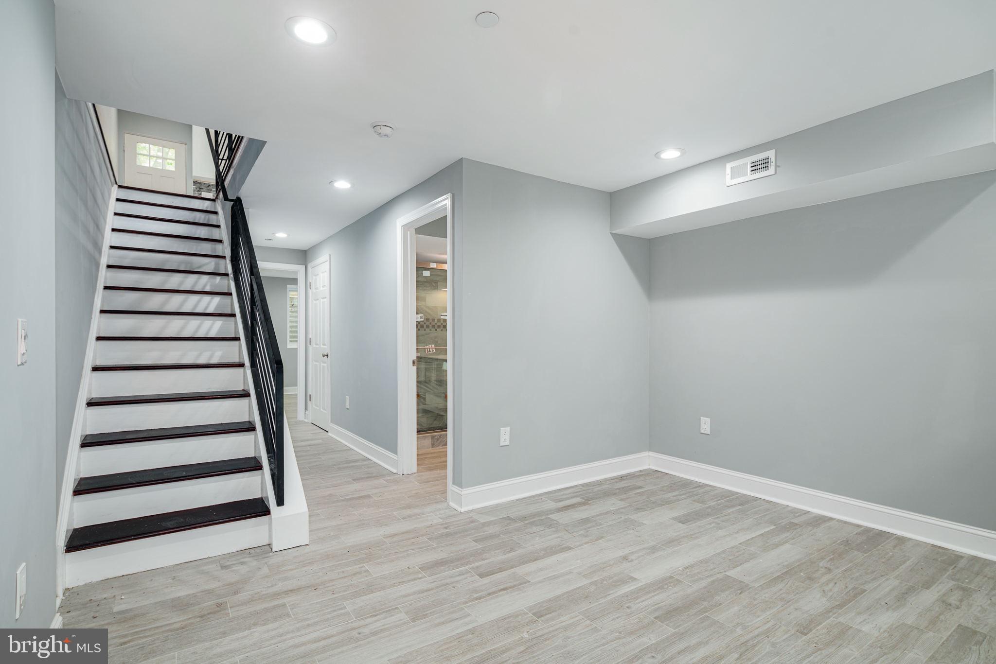 OLDE RICHMOND - Residential