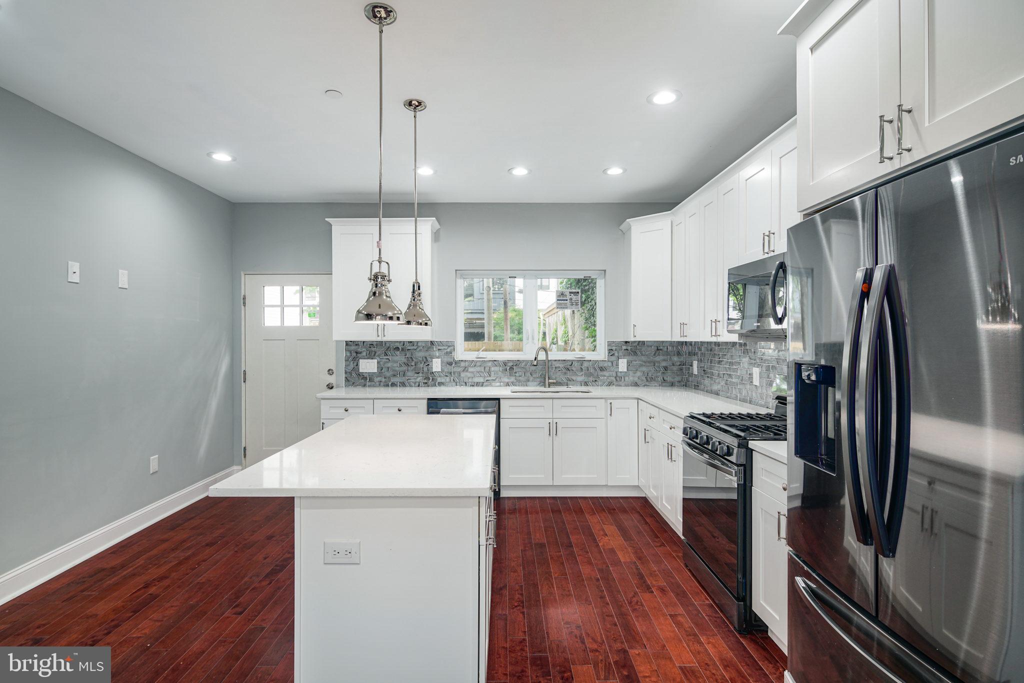 OLDE RICHMOND - Residential