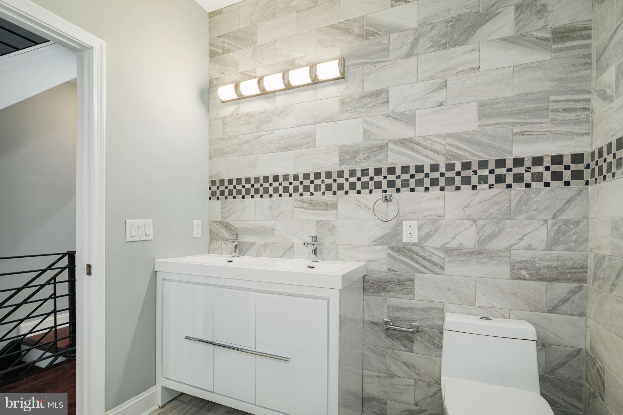 OLDE RICHMOND - Residential