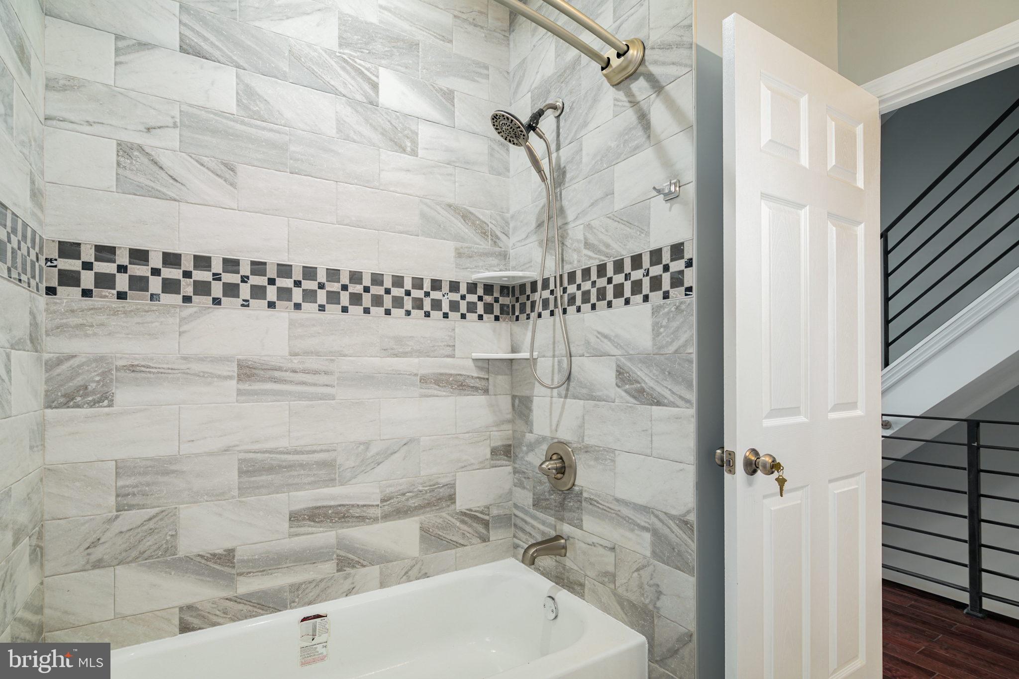 OLDE RICHMOND - Residential