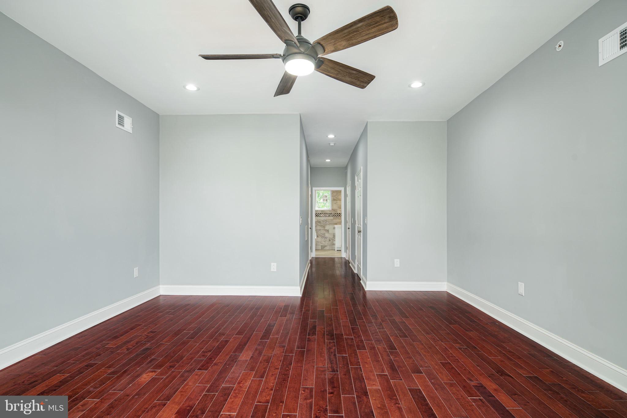 OLDE RICHMOND - Residential