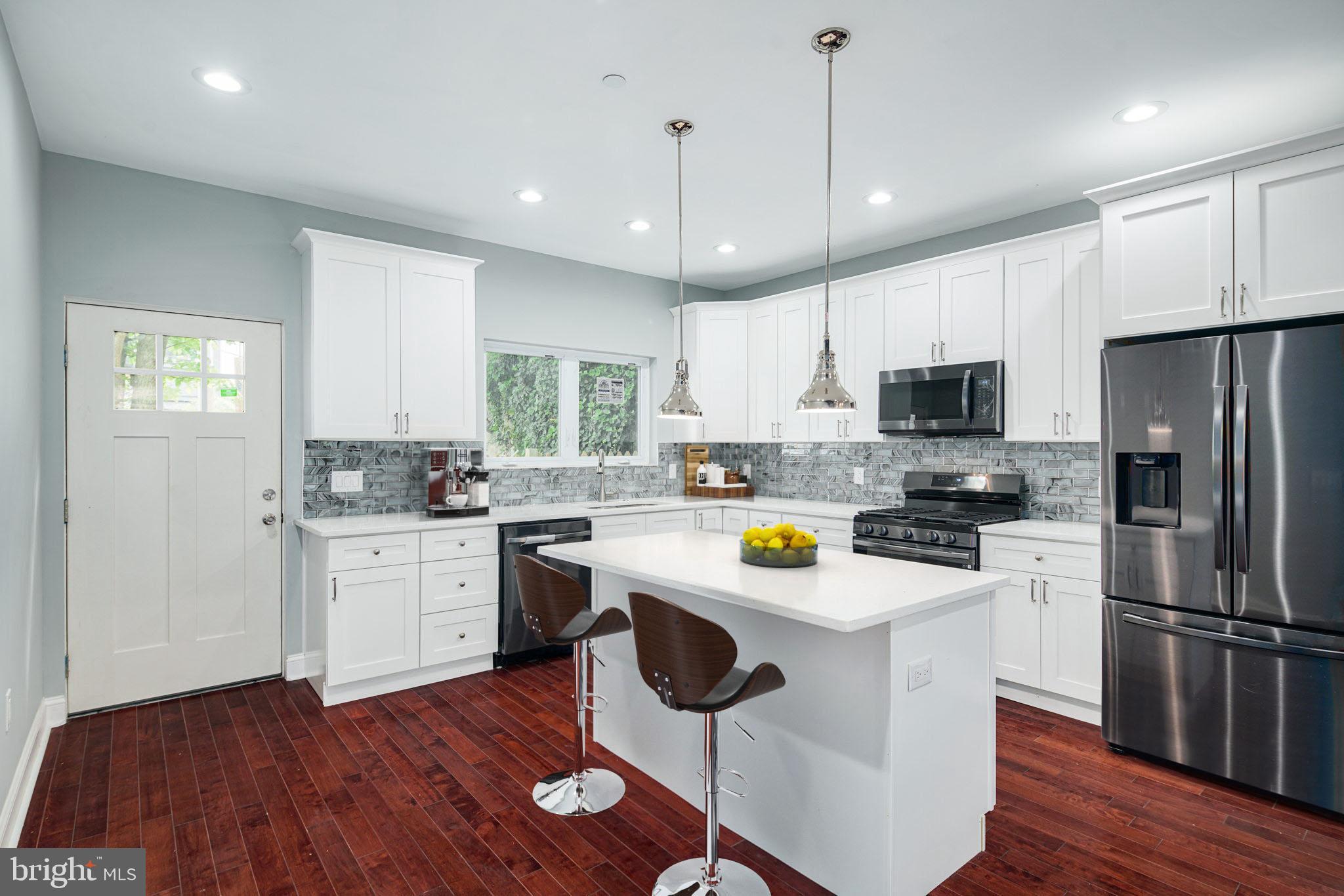 OLDE RICHMOND - Residential