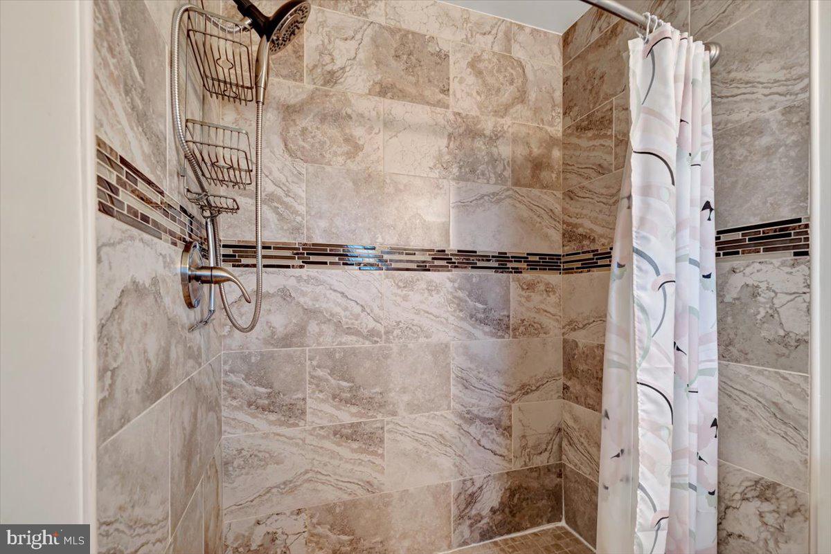 RANDALL RIDGE - Residential