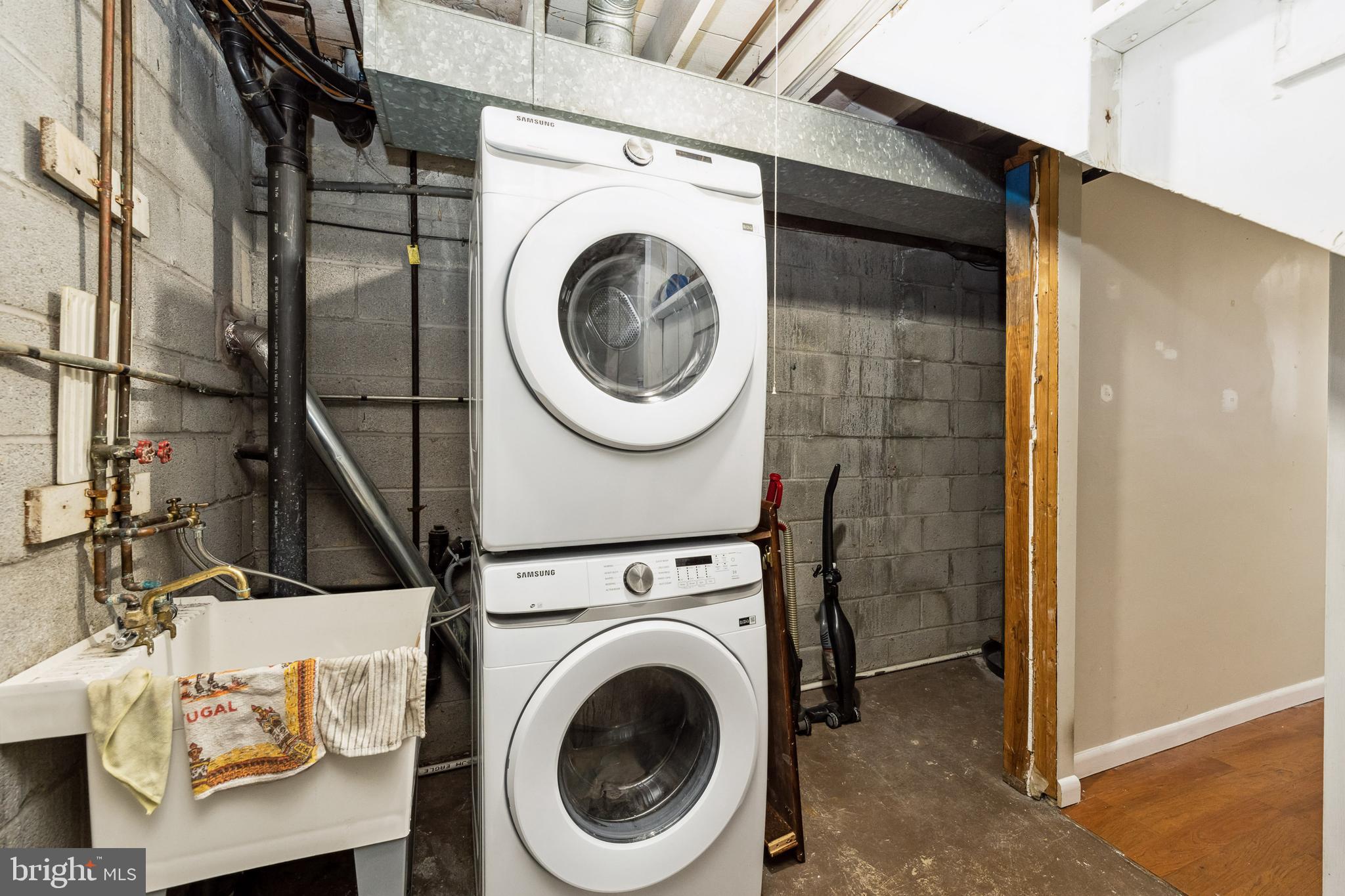 RIDGELY'S DELIGHT - Residential