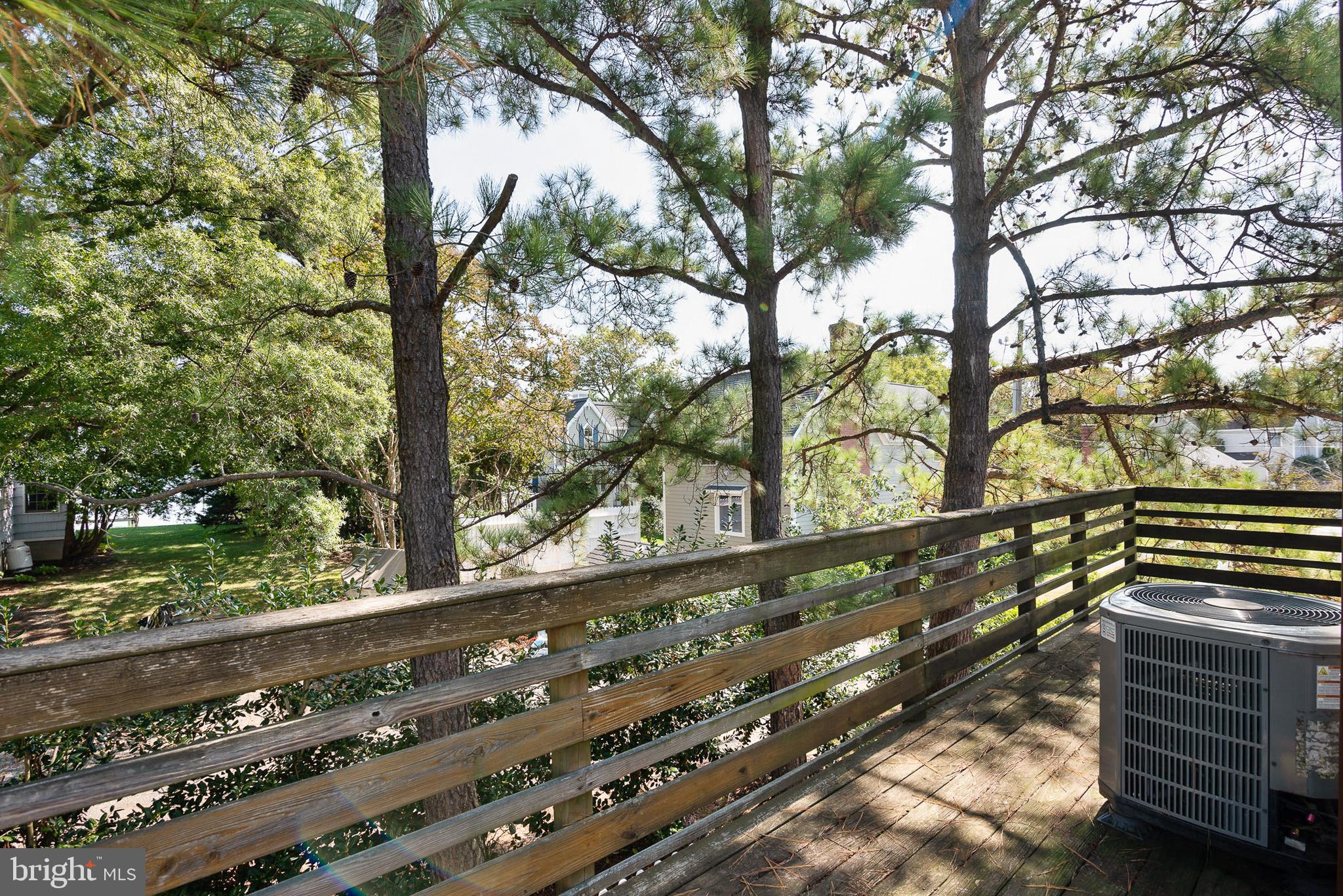 OXFORD ARMS - Residential