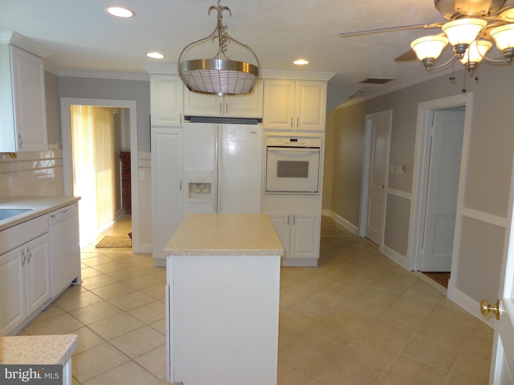 SELBY ON THE BAY - Residential