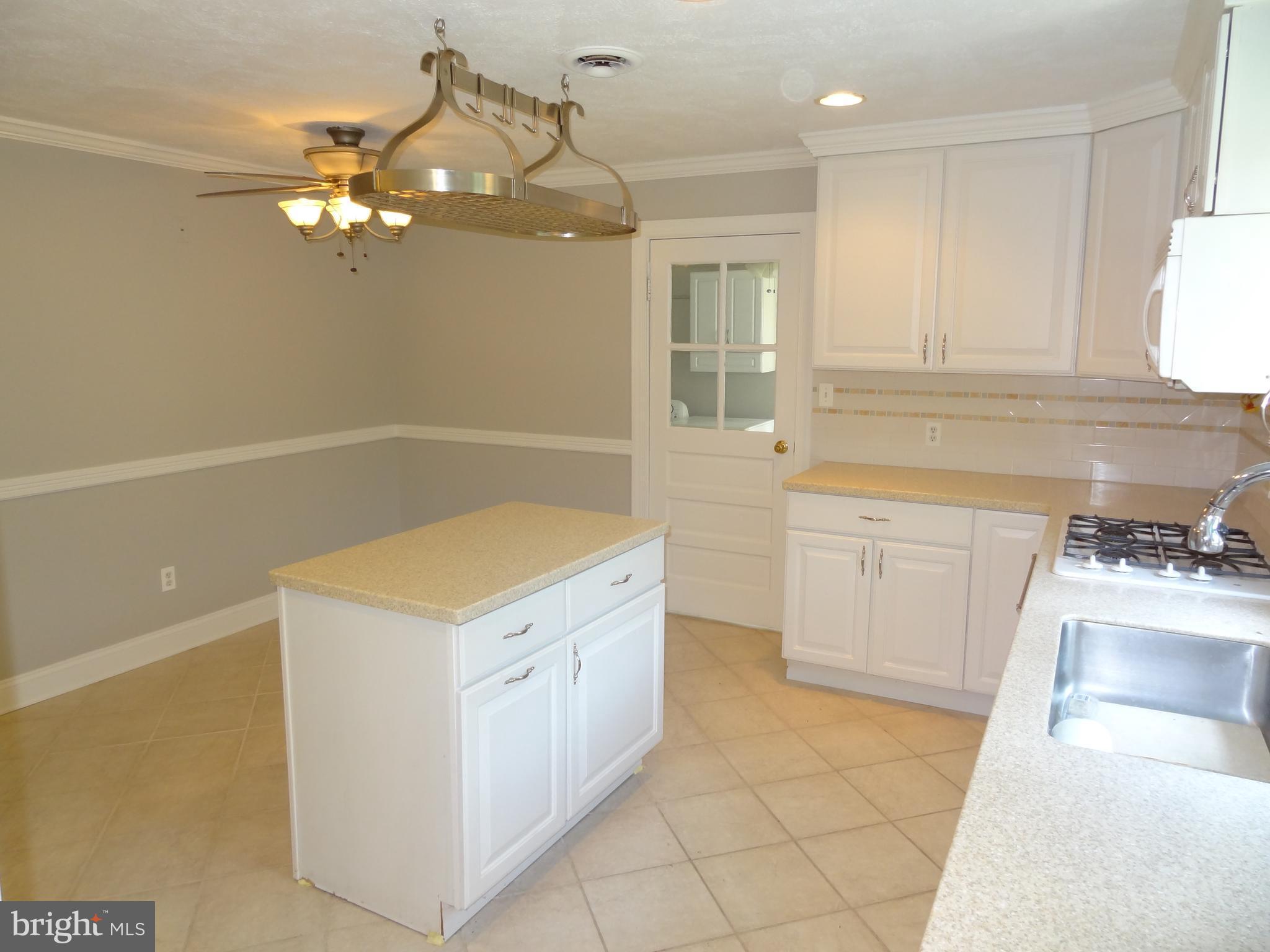 SELBY ON THE BAY - Residential