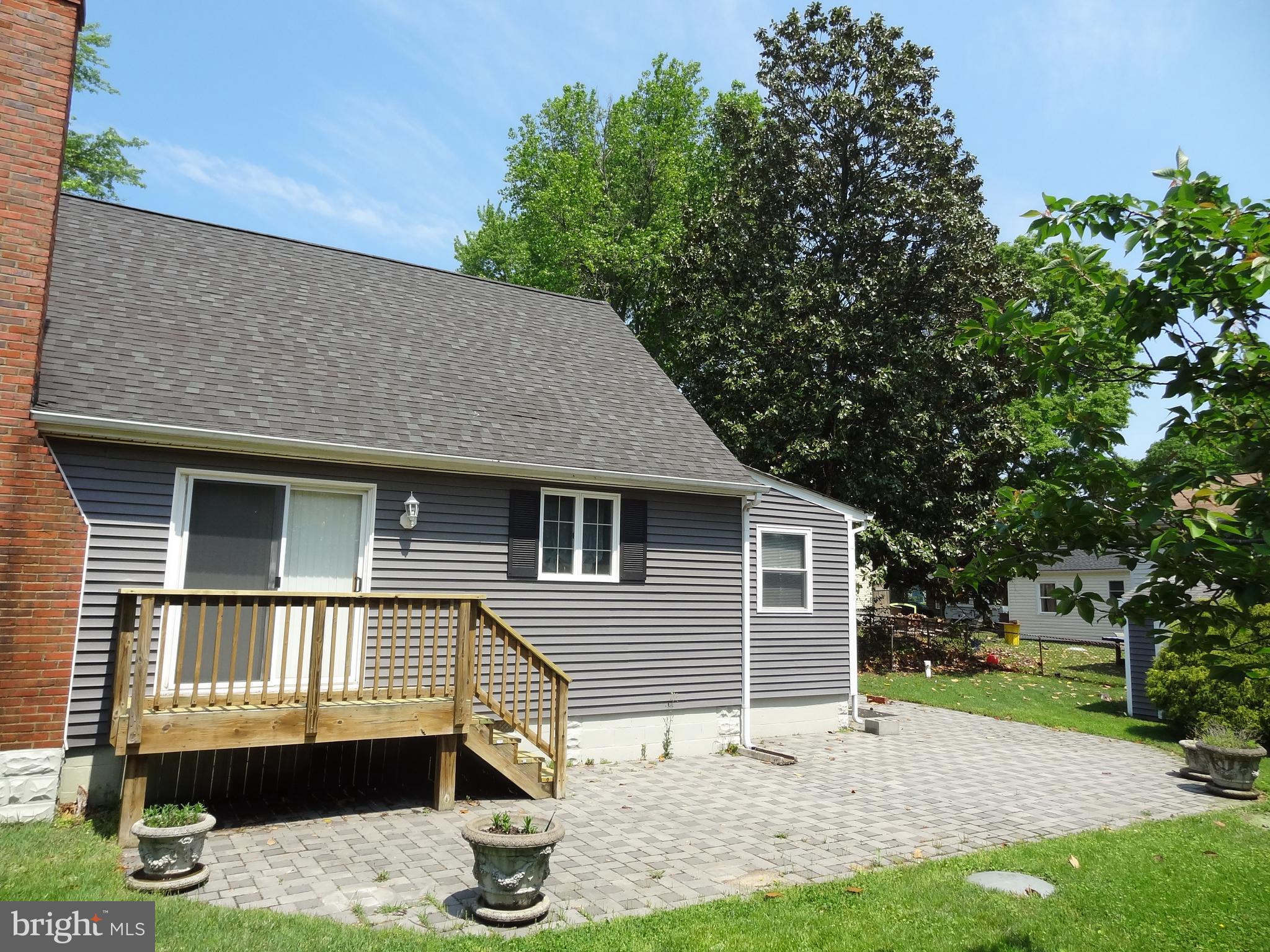 SELBY ON THE BAY - Residential