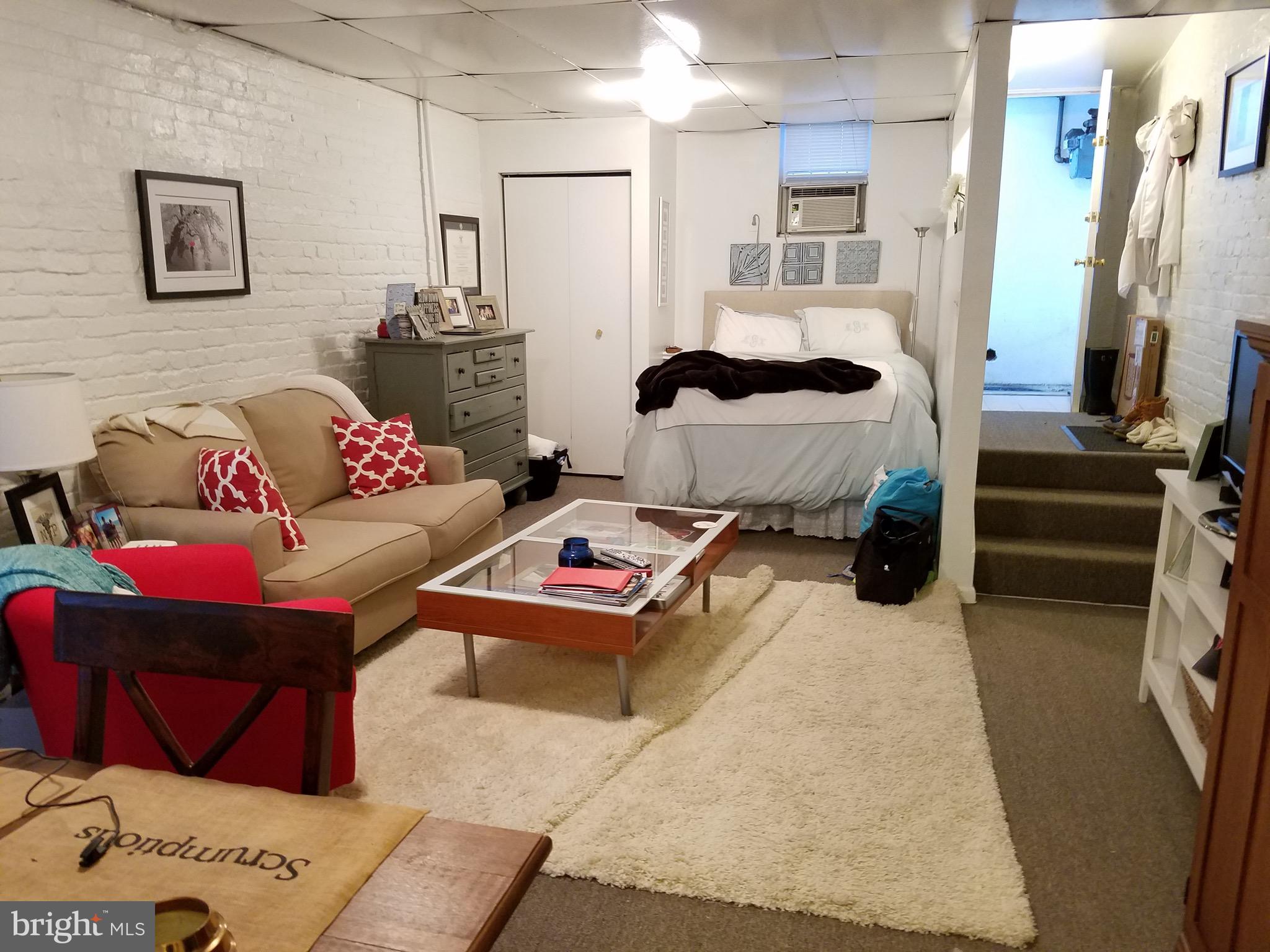 GEORGETOWN - Residential Lease