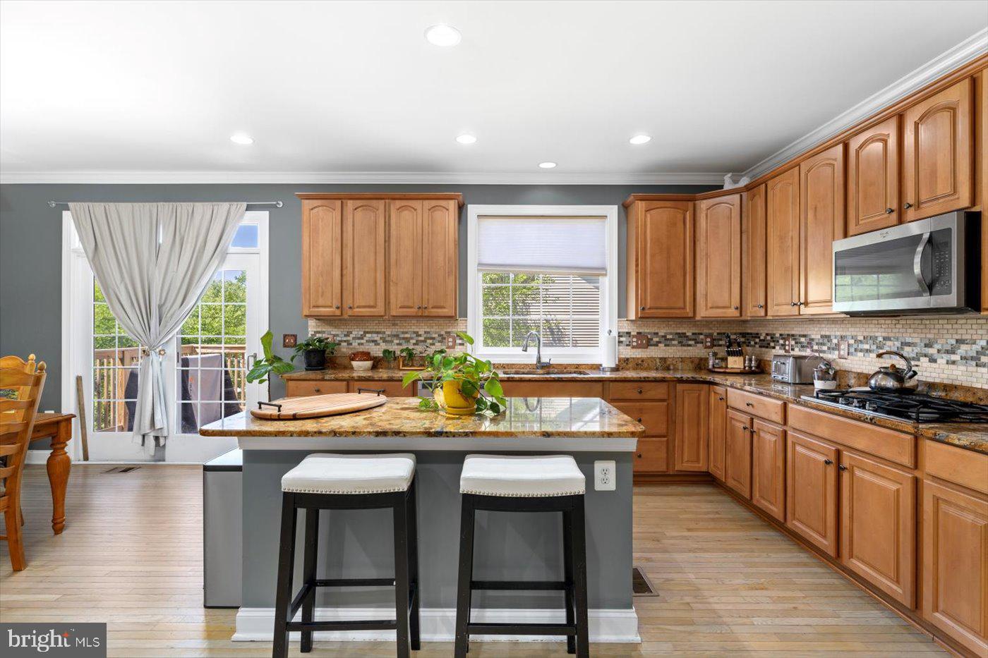 CAMBRIDGE CROSSING - Residential