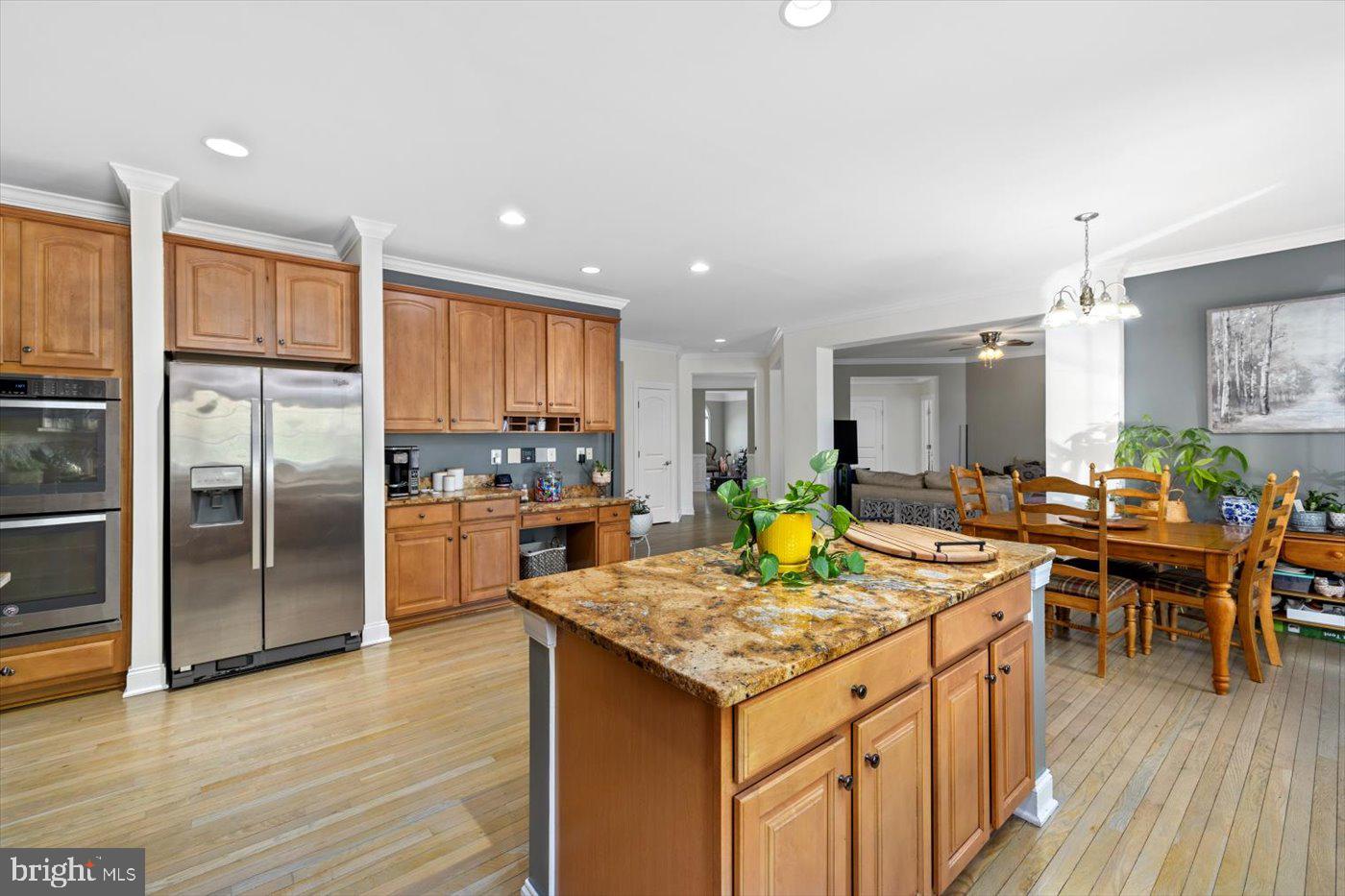 CAMBRIDGE CROSSING - Residential