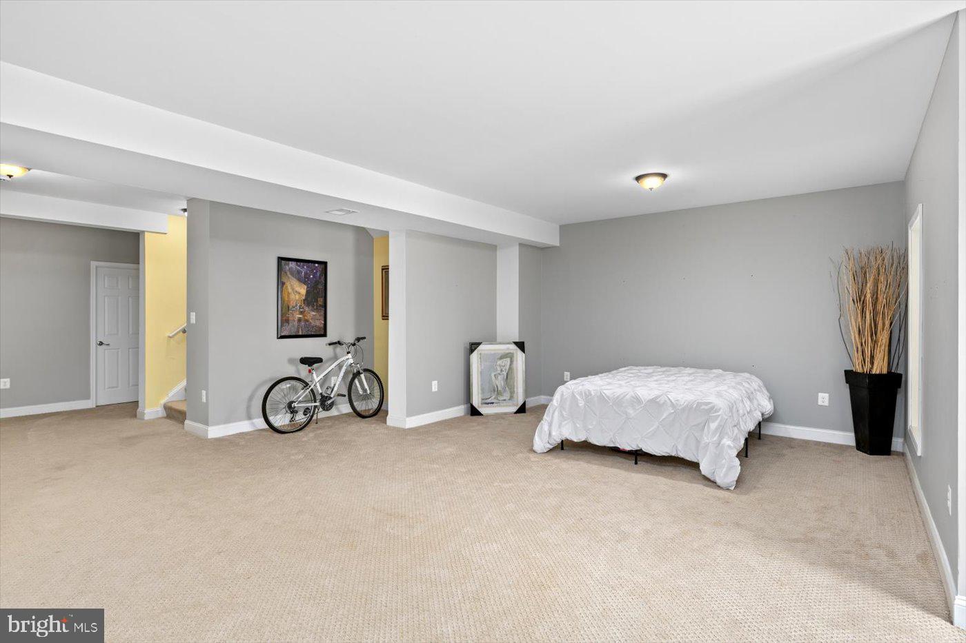 CAMBRIDGE CROSSING - Residential