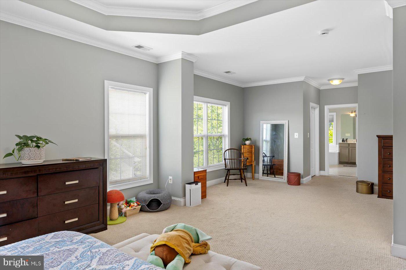 CAMBRIDGE CROSSING - Residential