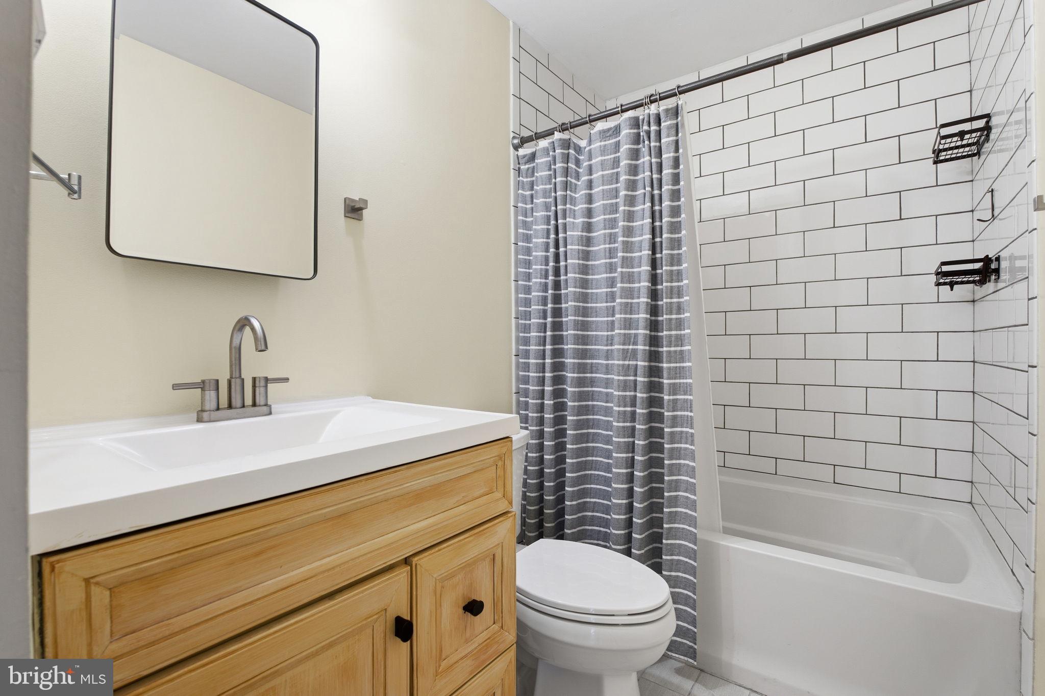 THE PROVINCES - Residential