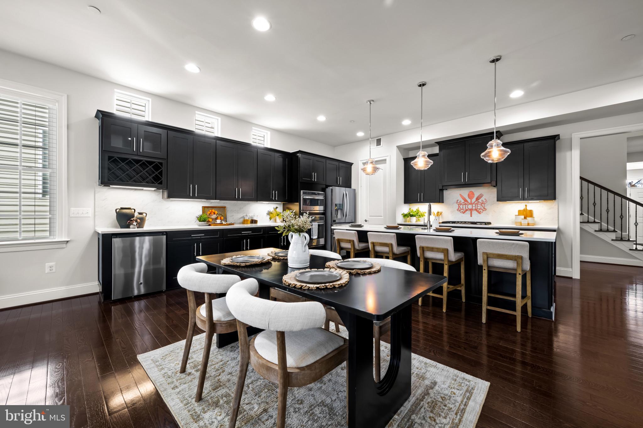 WAVERLY WOODS WEST - Residential