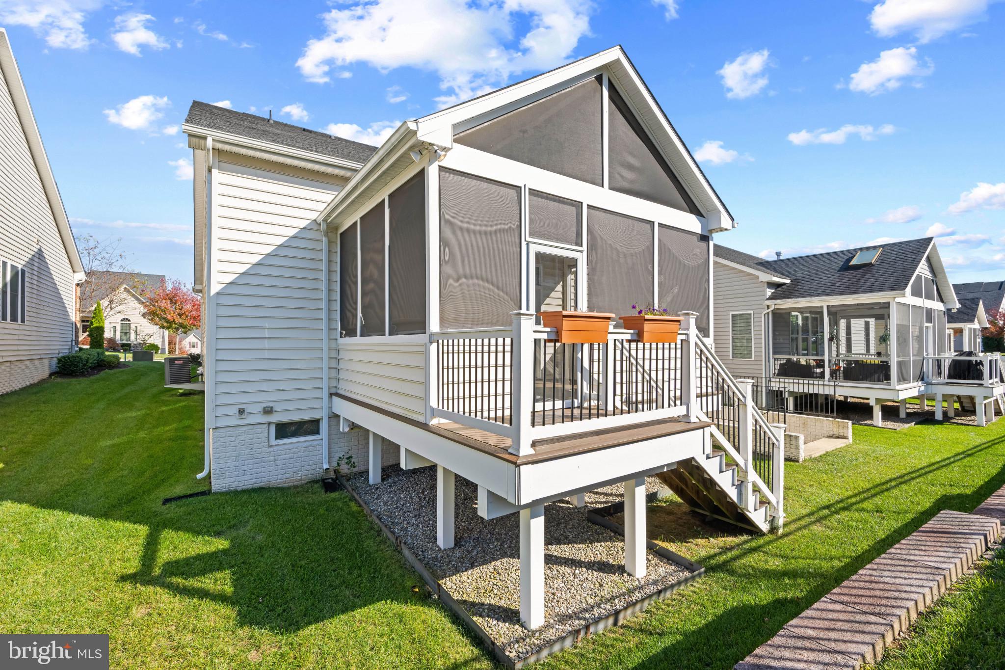 WAVERLY WOODS WEST - Residential